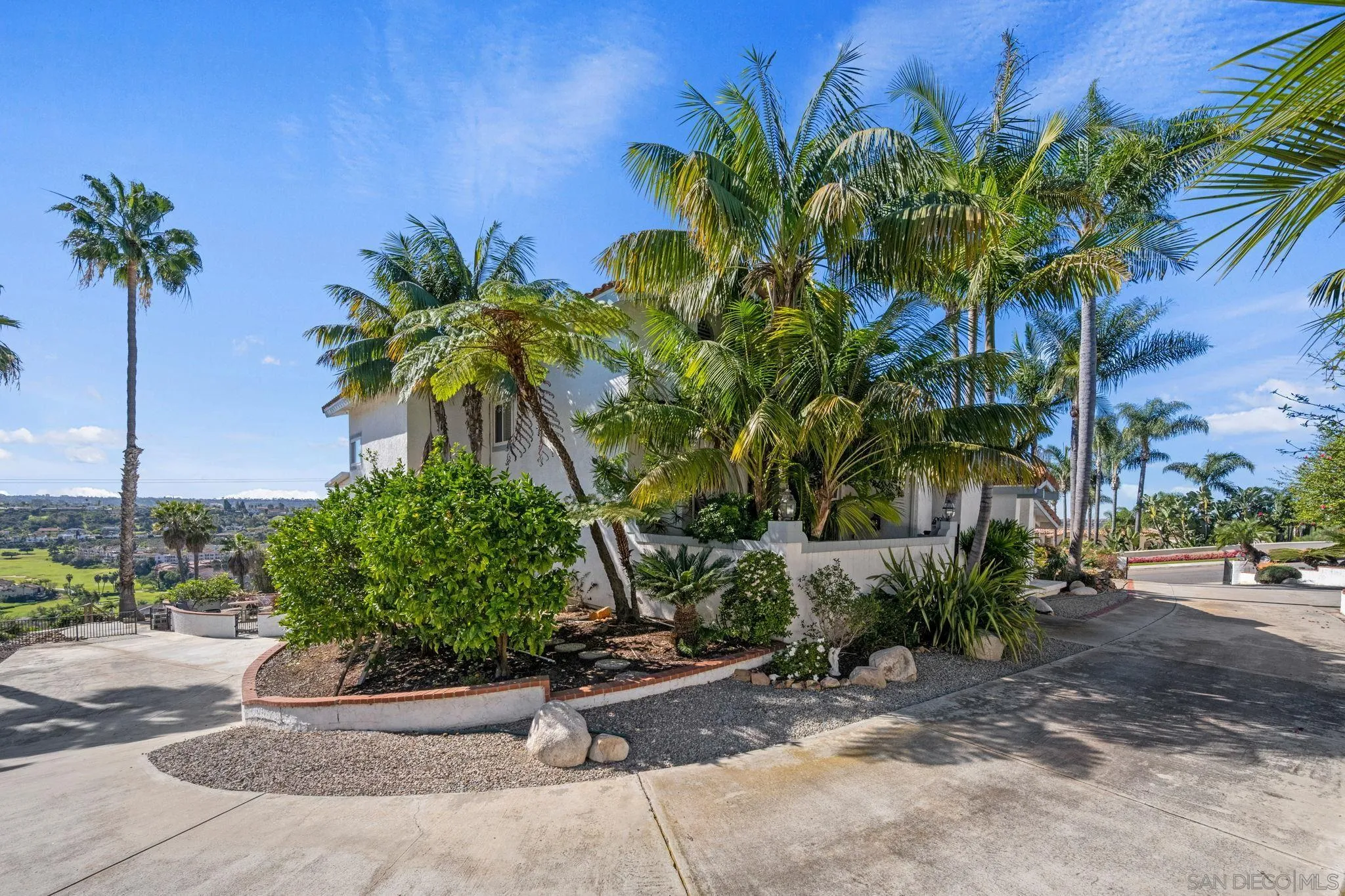 https://cdn.realtyfeed.com/cdn/127/260002143/05e9c1a54571762f24a55178609e54bc.webp
