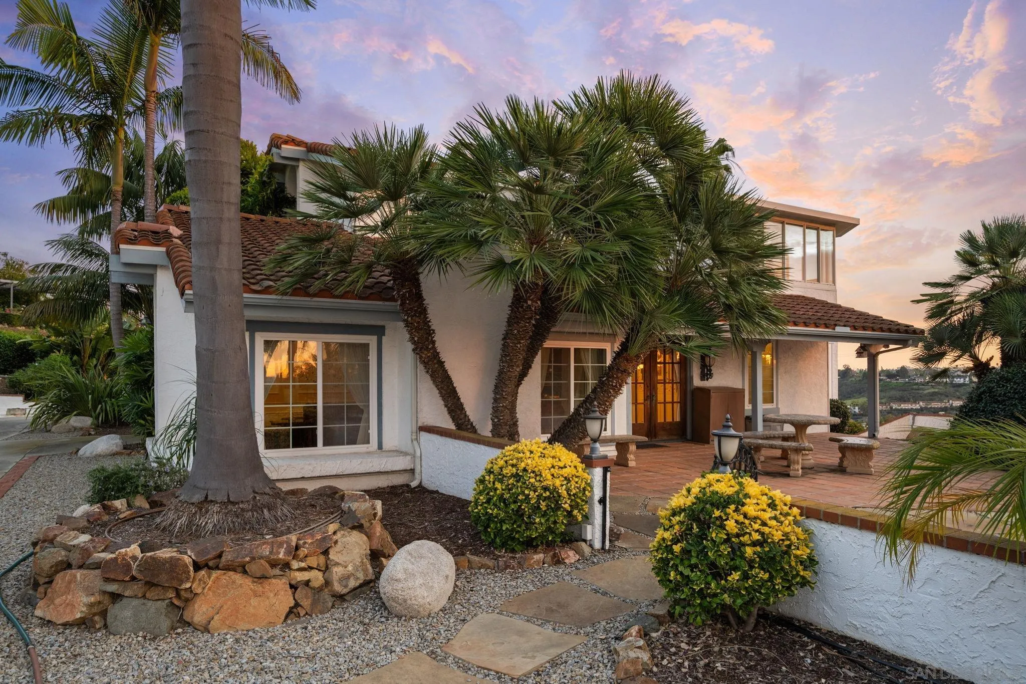 https://cdn.realtyfeed.com/cdn/127/260002143/bb05b870e97be6324de46436fd006955.webp