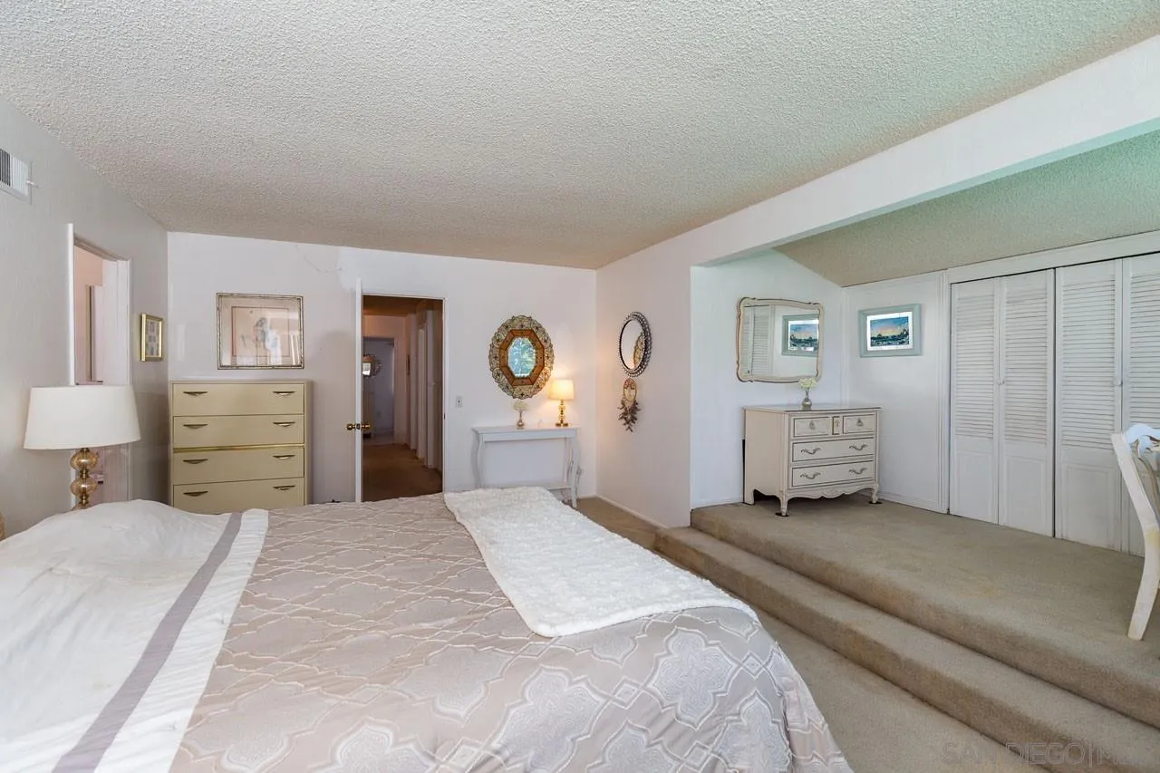 https://cdn.realtyfeed.com/cdn/127/260002147/8b4806790deea4360ac786139755ada3.webp