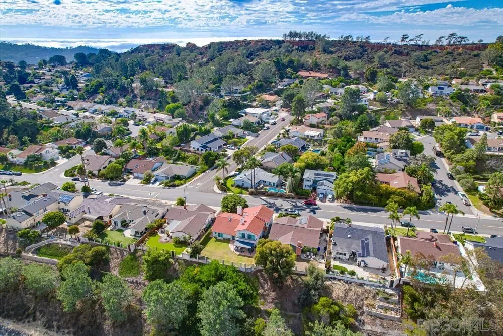 https://cdn.realtyfeed.com/cdn/127/260002150/407284d1dcb9f2721753fc818084c849.webp