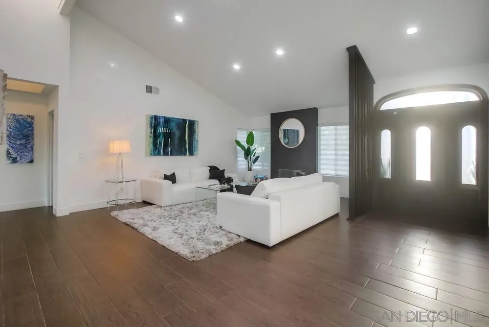 https://cdn.realtyfeed.com/cdn/127/260002150/b6d07ac0b27591dc2c71e8c220da1813.webp