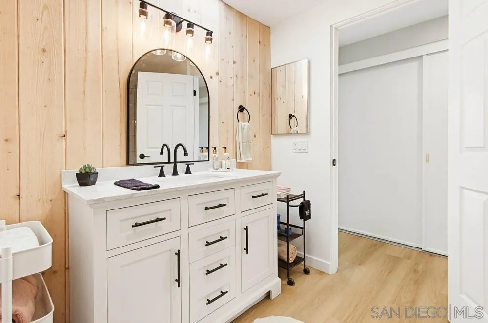 Photo #44: 260002155 Listing: Photo #44