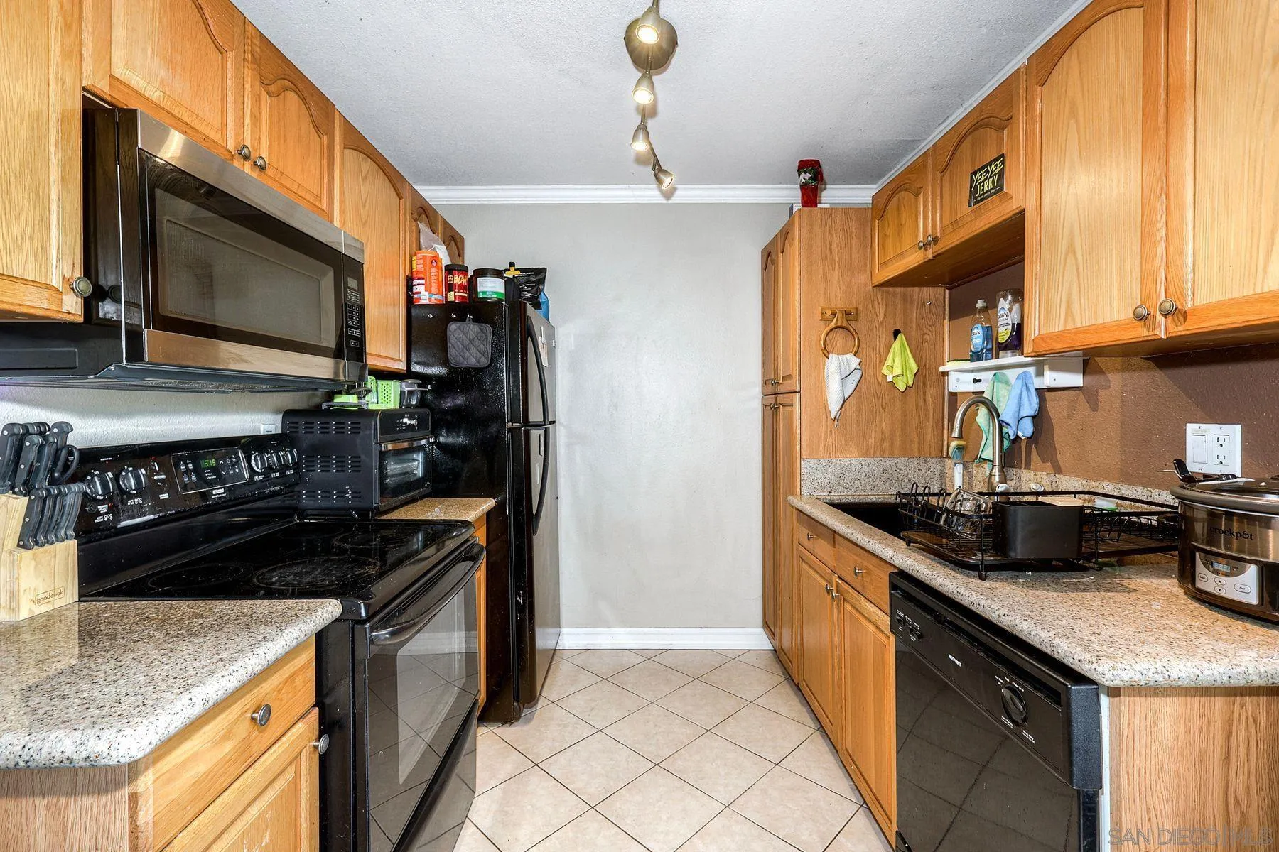 Photo #6: 260002159 Listing: Photo #6