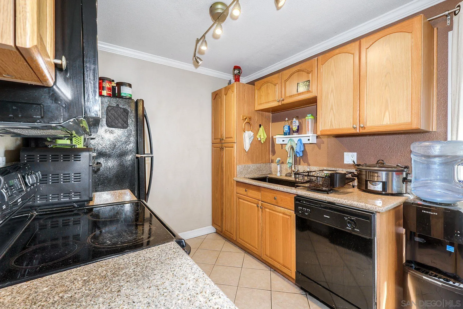 Photo #5: 260002159 Listing: Photo #5