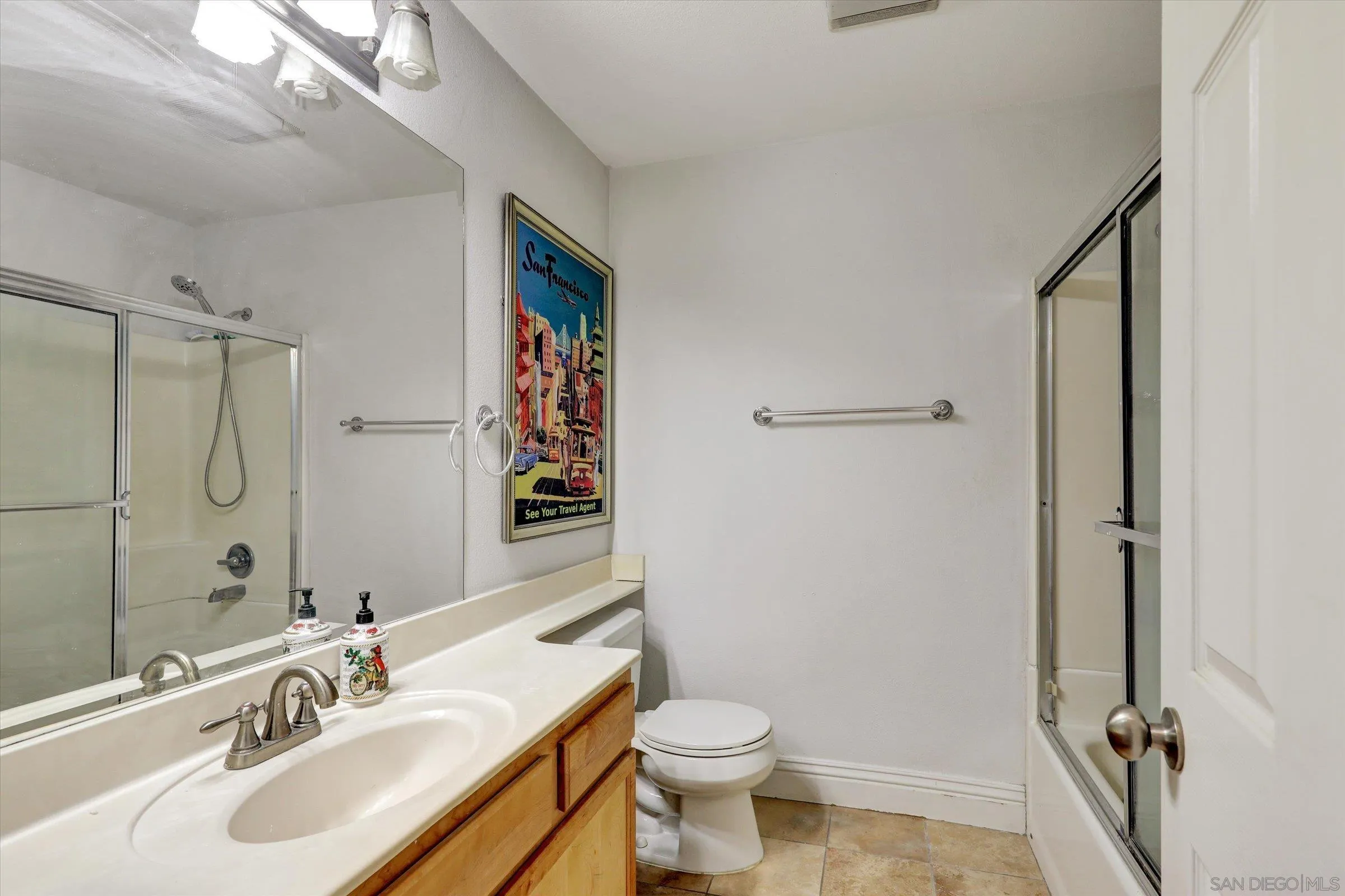 Photo #12: 260002160 Listing: Photo #12