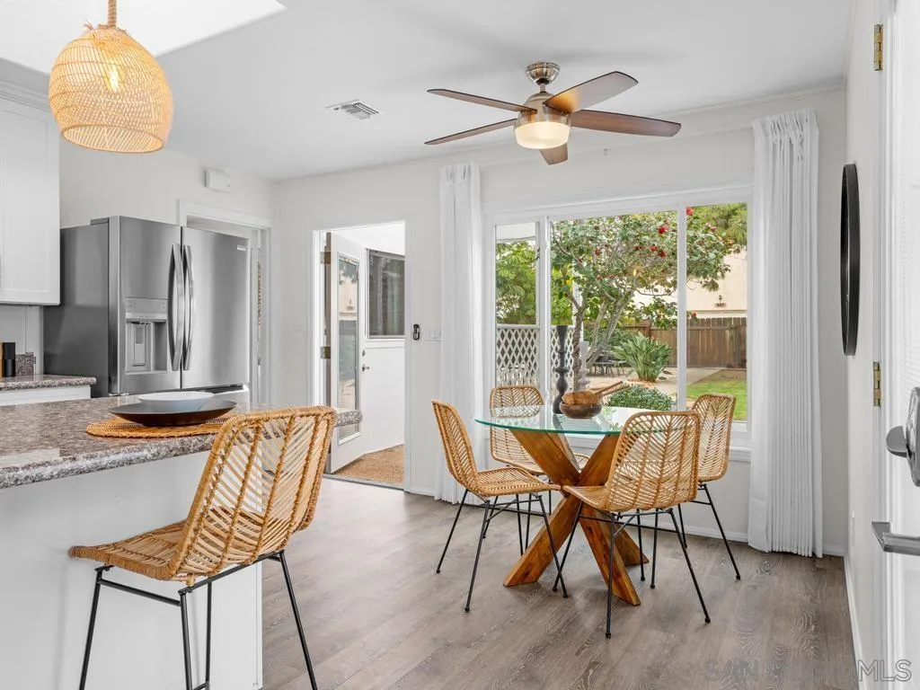 https://cdn.realtyfeed.com/cdn/127/260002161/25cfd0a56adaca1a00163e0a70bb890d.webp