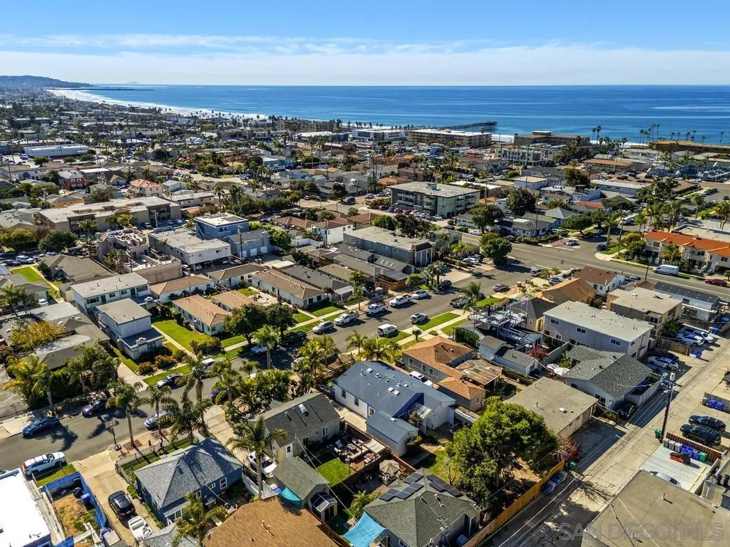 https://cdn.realtyfeed.com/cdn/127/260002161/908ecef4862140d5da60b9efde61193a.webp