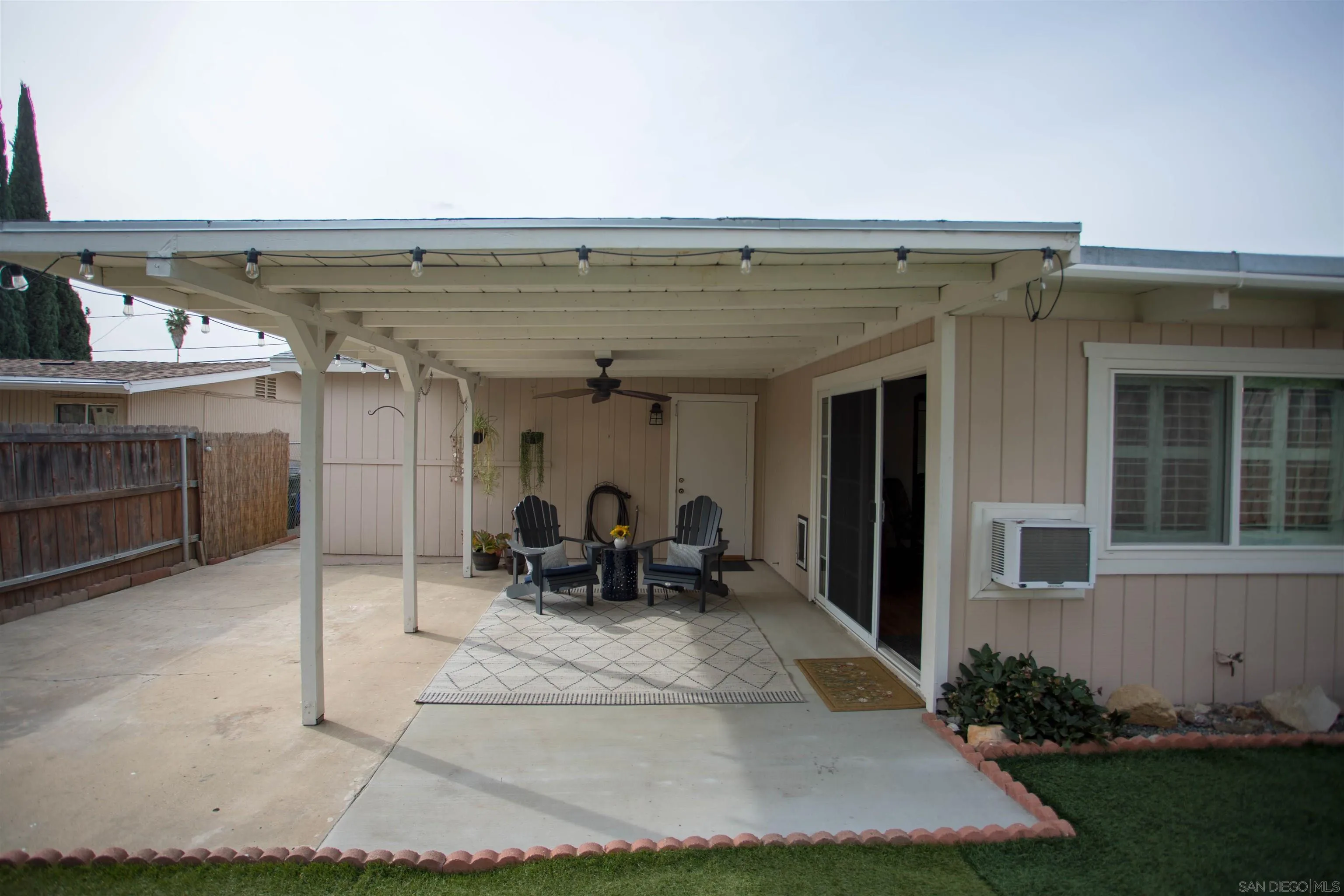 https://cdn.realtyfeed.com/cdn/127/260002162/6d91f039be0a6d842fc259edbc049928.webp