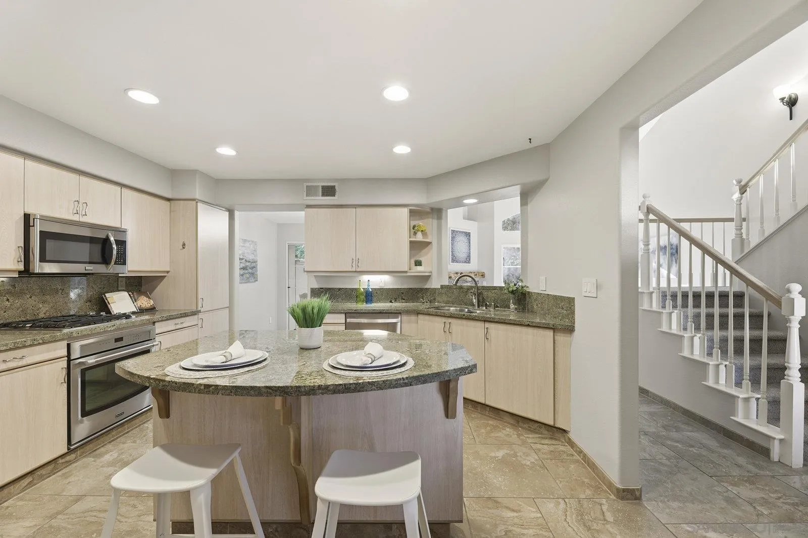 Photo #12: 260002164 Listing: Photo #12