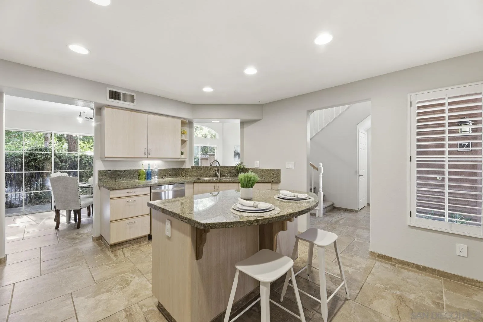 Photo #11: 260002164 Listing: Photo #11