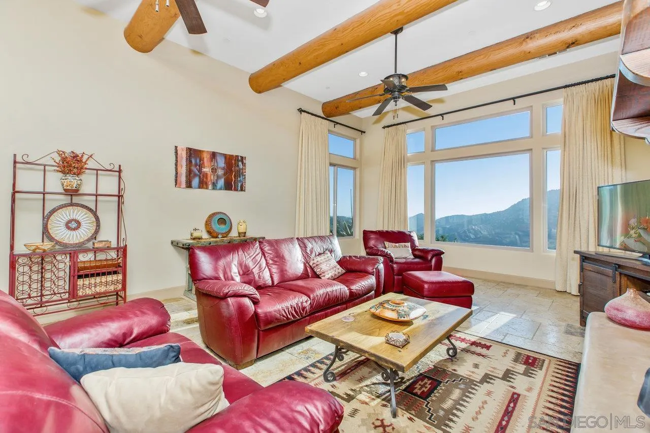 https://cdn.realtyfeed.com/cdn/127/260002165/9186286761c17a899c1a7e6b08dda857.webp