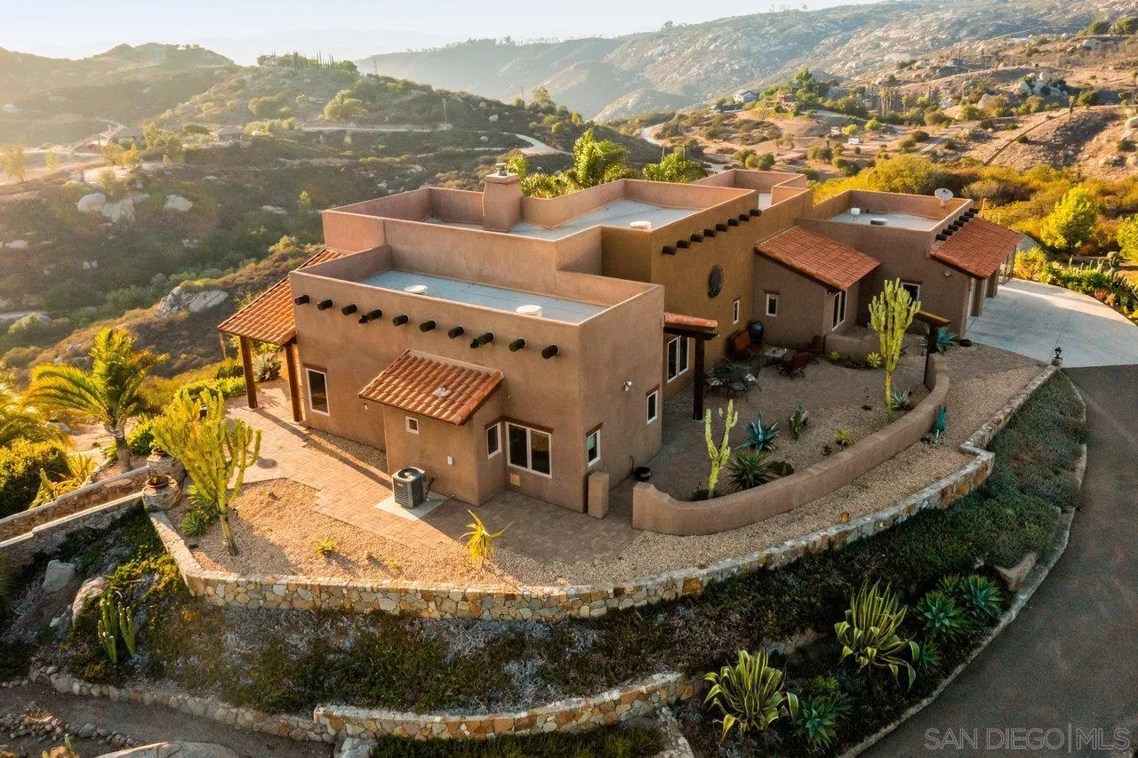 https://cdn.realtyfeed.com/cdn/127/260002165/9b522c5c4f480f7c505e40180d402bcc.webp