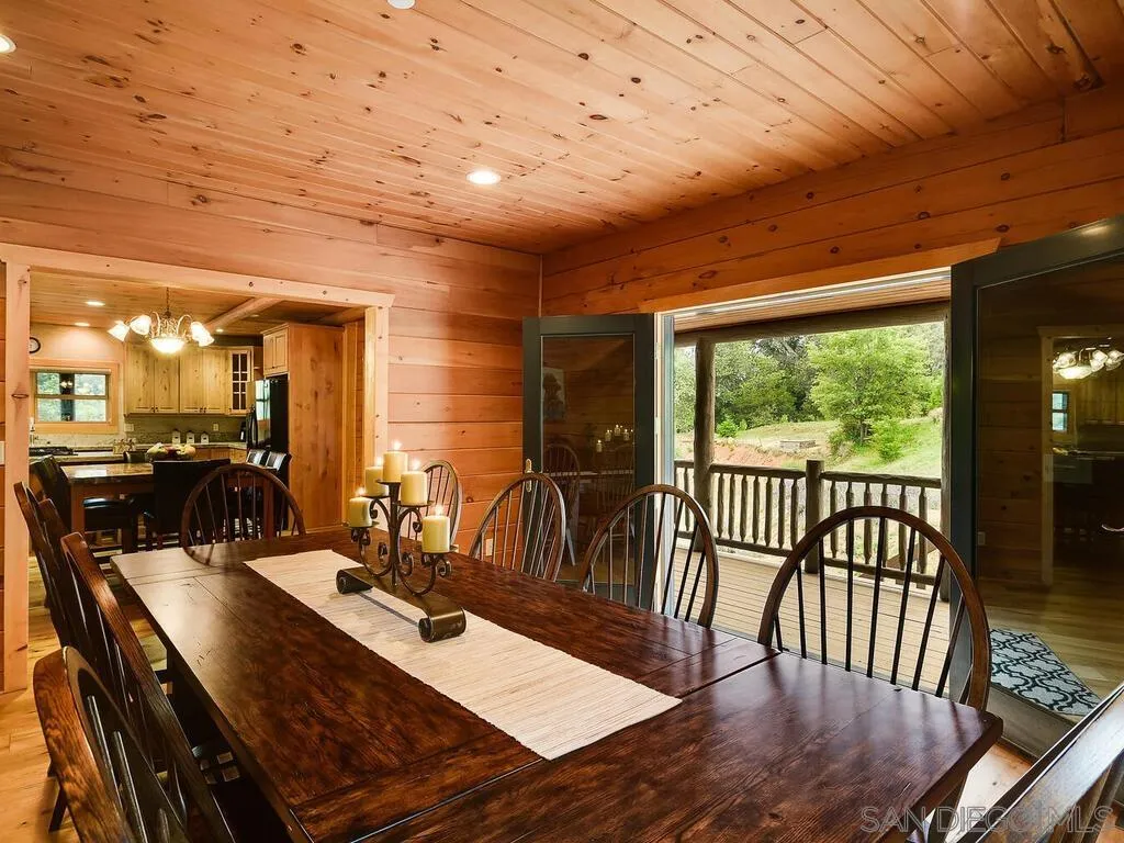 https://cdn.realtyfeed.com/cdn/127/260002167/23889c9c6a7522bedcf637e3b7a4b616.webp