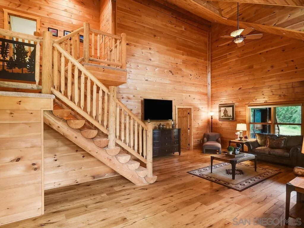 https://cdn.realtyfeed.com/cdn/127/260002167/4b0c7d8e8a6ff2322d2fb99bce81d9cf.webp