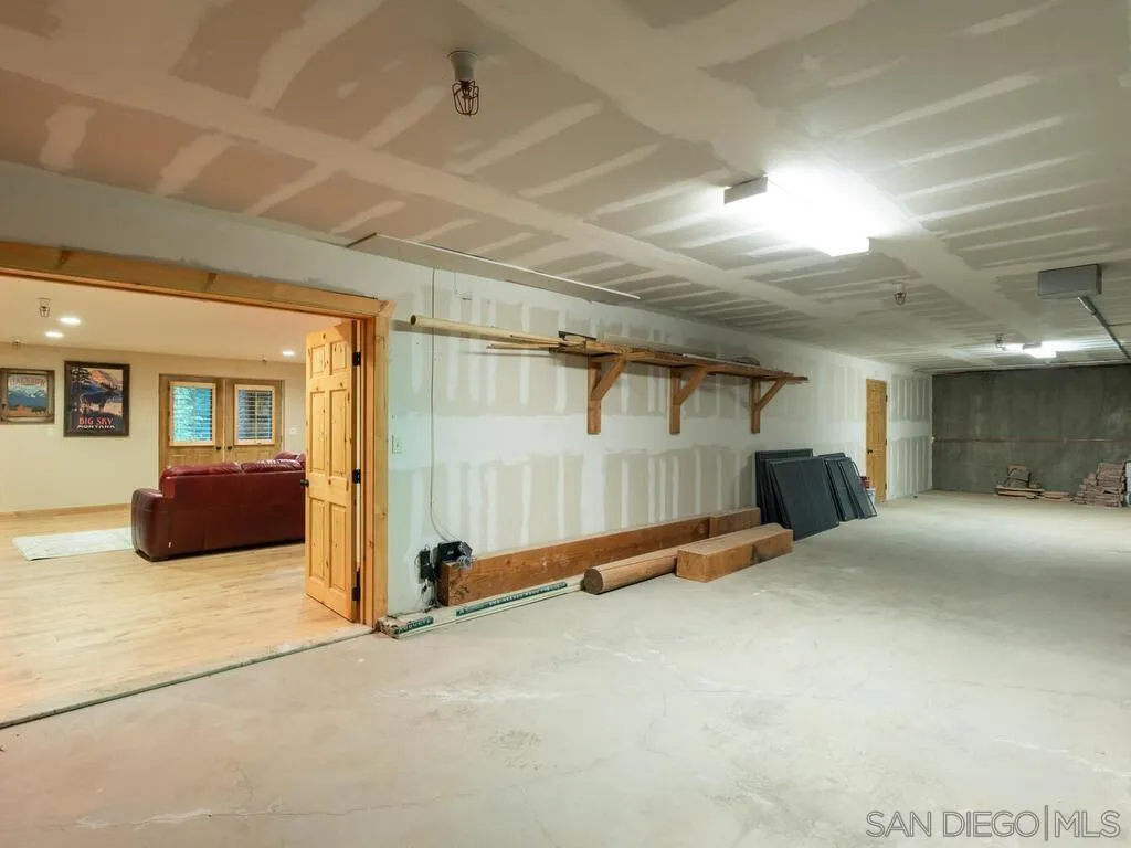 https://cdn.realtyfeed.com/cdn/127/260002167/b7c79e56aa2110ced9b443528bf4a7c6.webp