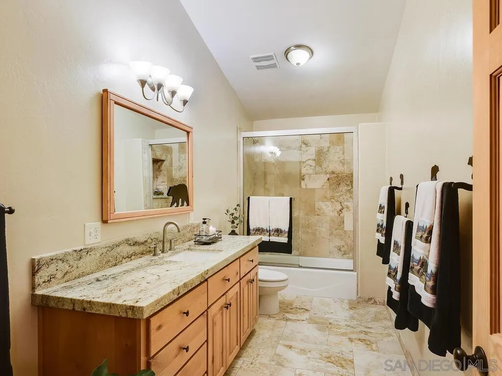 https://cdn.realtyfeed.com/cdn/127/260002167/bac48d72cc1be7886a06f203931a1c60.webp