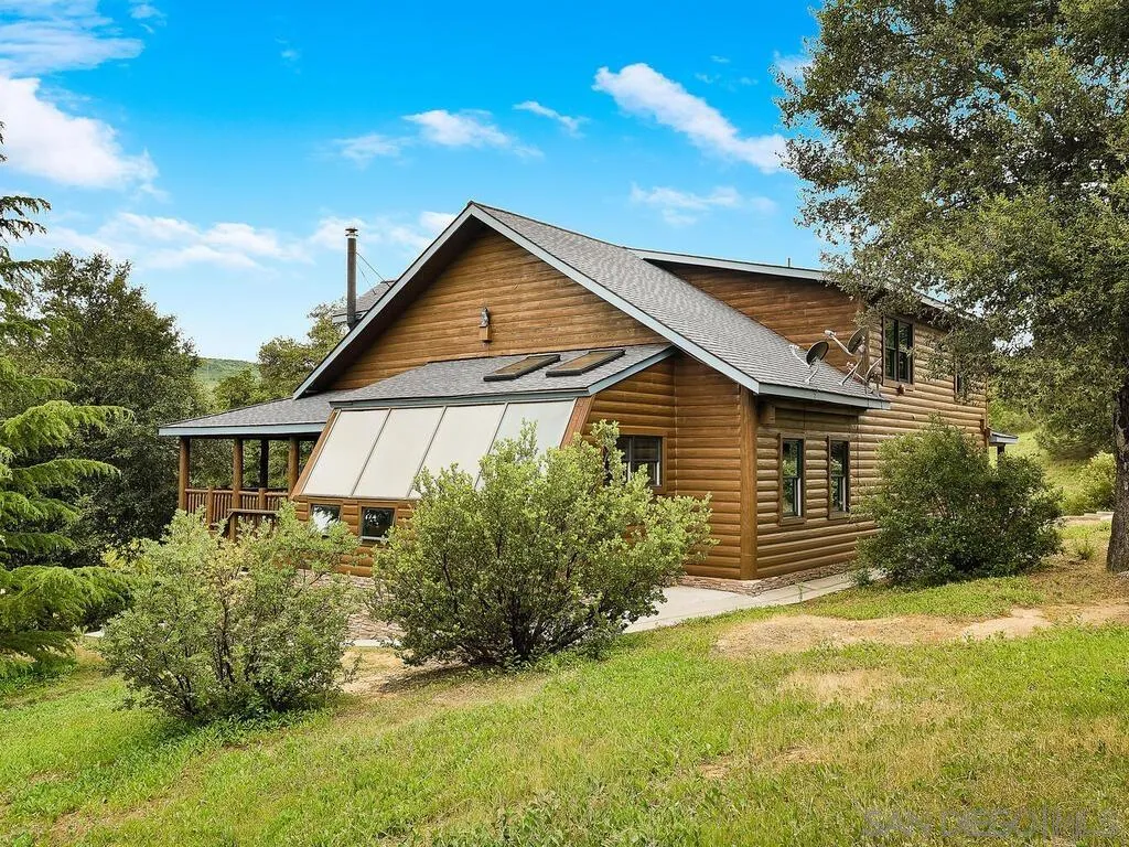 https://cdn.realtyfeed.com/cdn/127/260002167/f4b1c5ccd25117e857f086309d0a12cf.webp