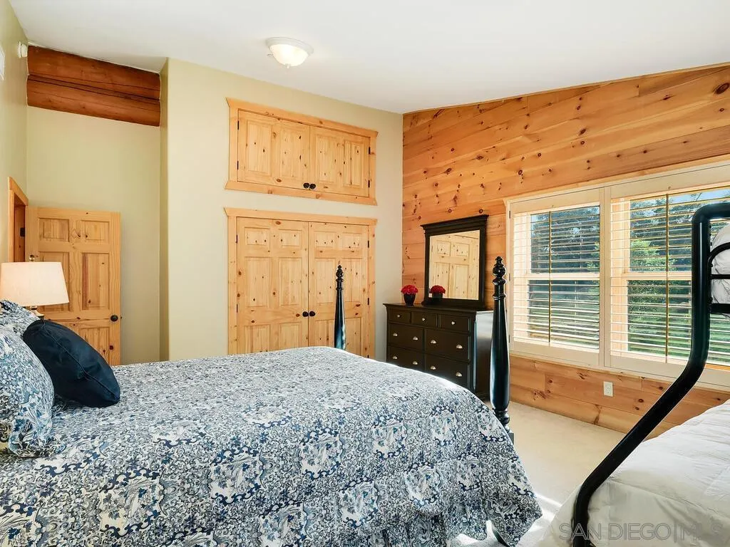 https://cdn.realtyfeed.com/cdn/127/260002167/fe3f3a0c5fdccdaace1f5ba81aed101b.webp