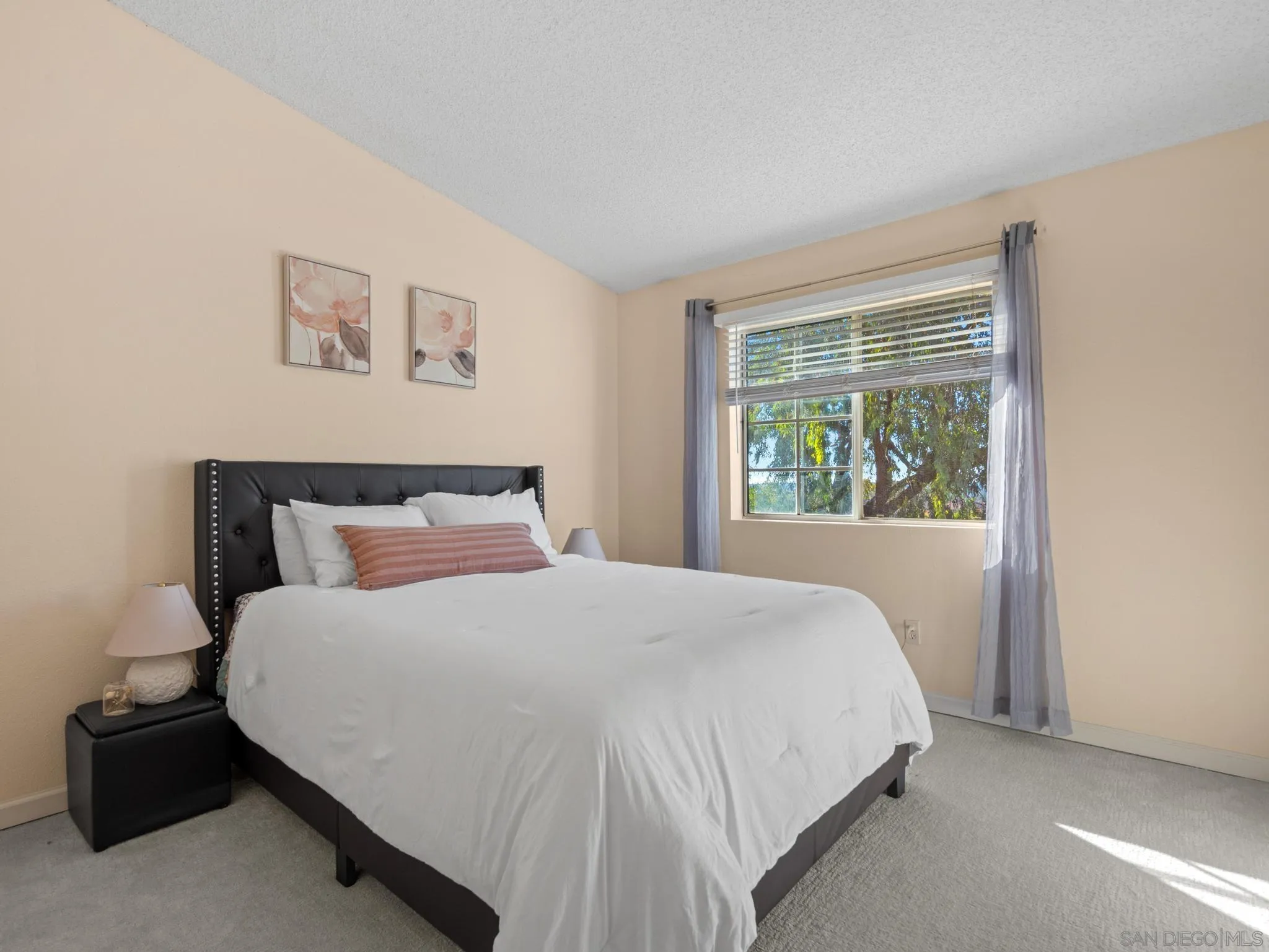 Photo #3: 260002169 Listing: Photo #3