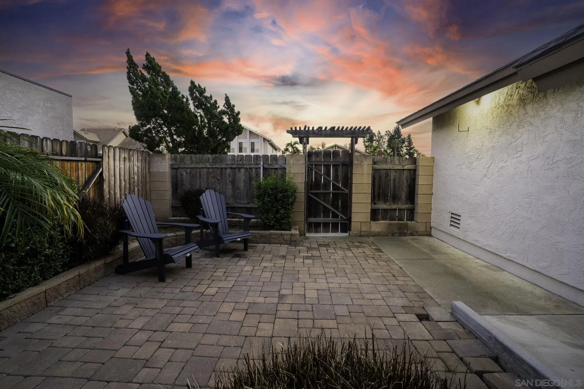 https://cdn.realtyfeed.com/cdn/127/260002170/20d98ec31bb5fb34b3f5163d0f77a851.webp