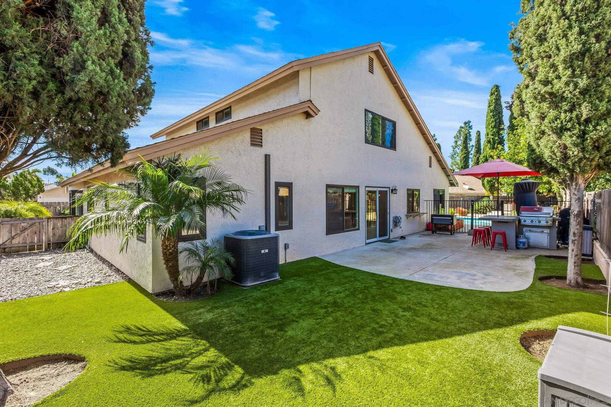 https://cdn.realtyfeed.com/cdn/127/260002170/2deb5e3c5b1c40595996003010a3b097.webp