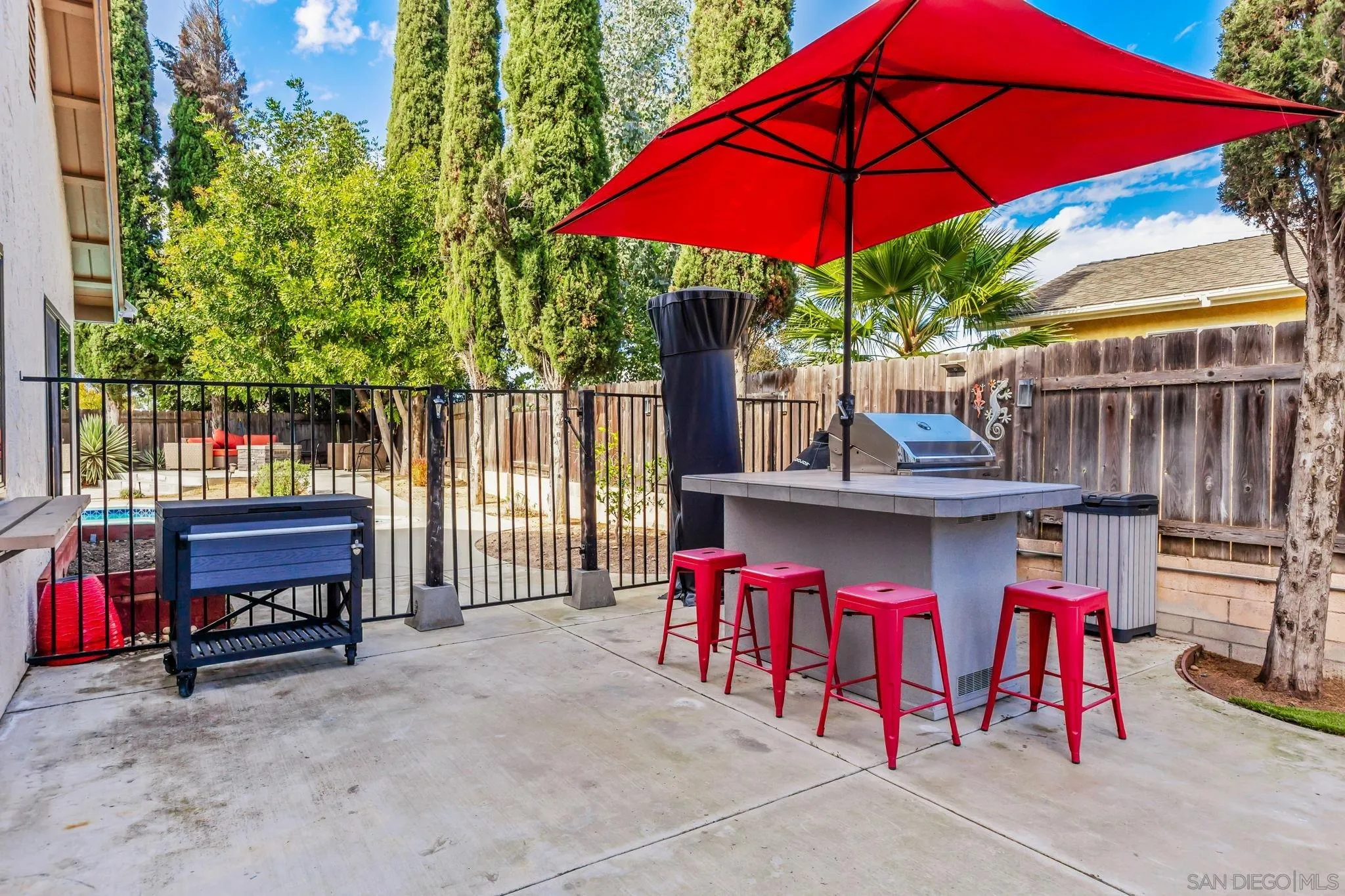 https://cdn.realtyfeed.com/cdn/127/260002170/a43546d8c9ddc79381f26c3b0413f51f.webp