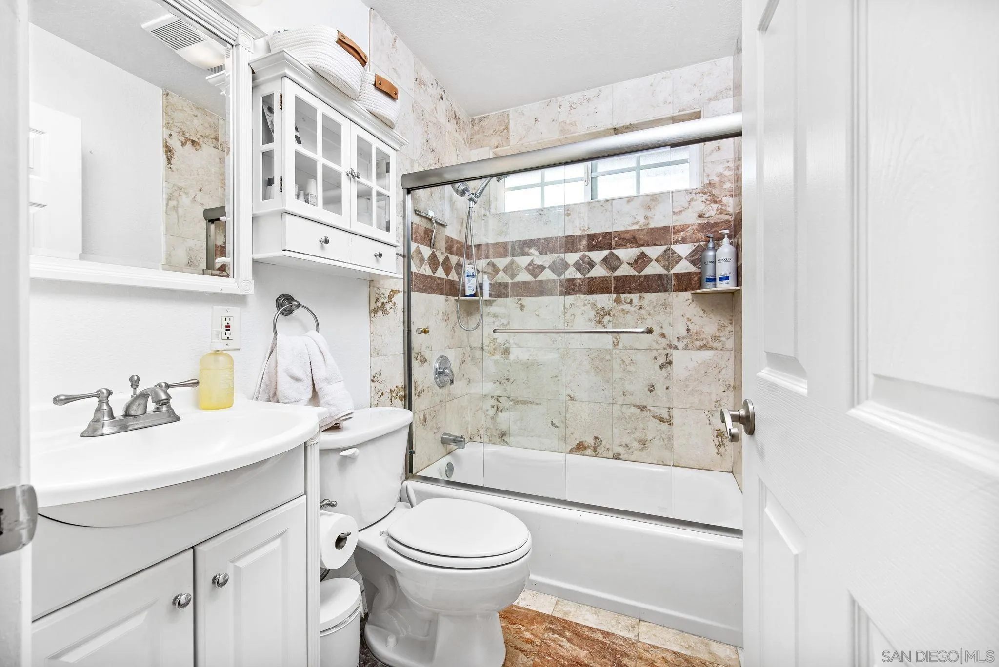 https://cdn.realtyfeed.com/cdn/127/260002171/b5af522584bac3287fcd92b443402cb5.webp