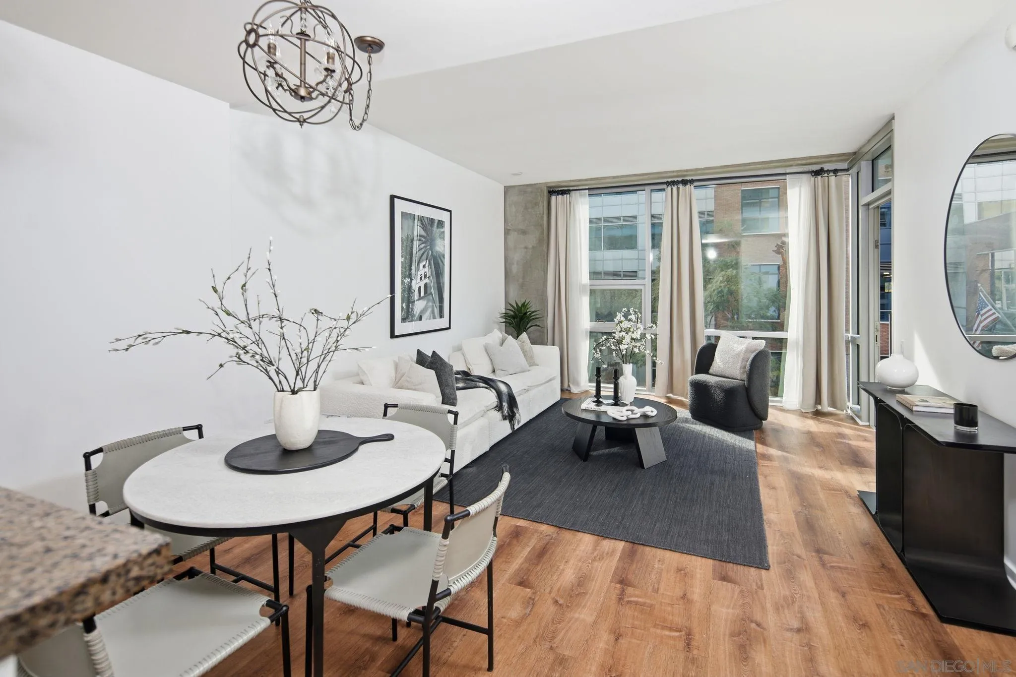 Photo #1: 260002182 Listing: Photo #1