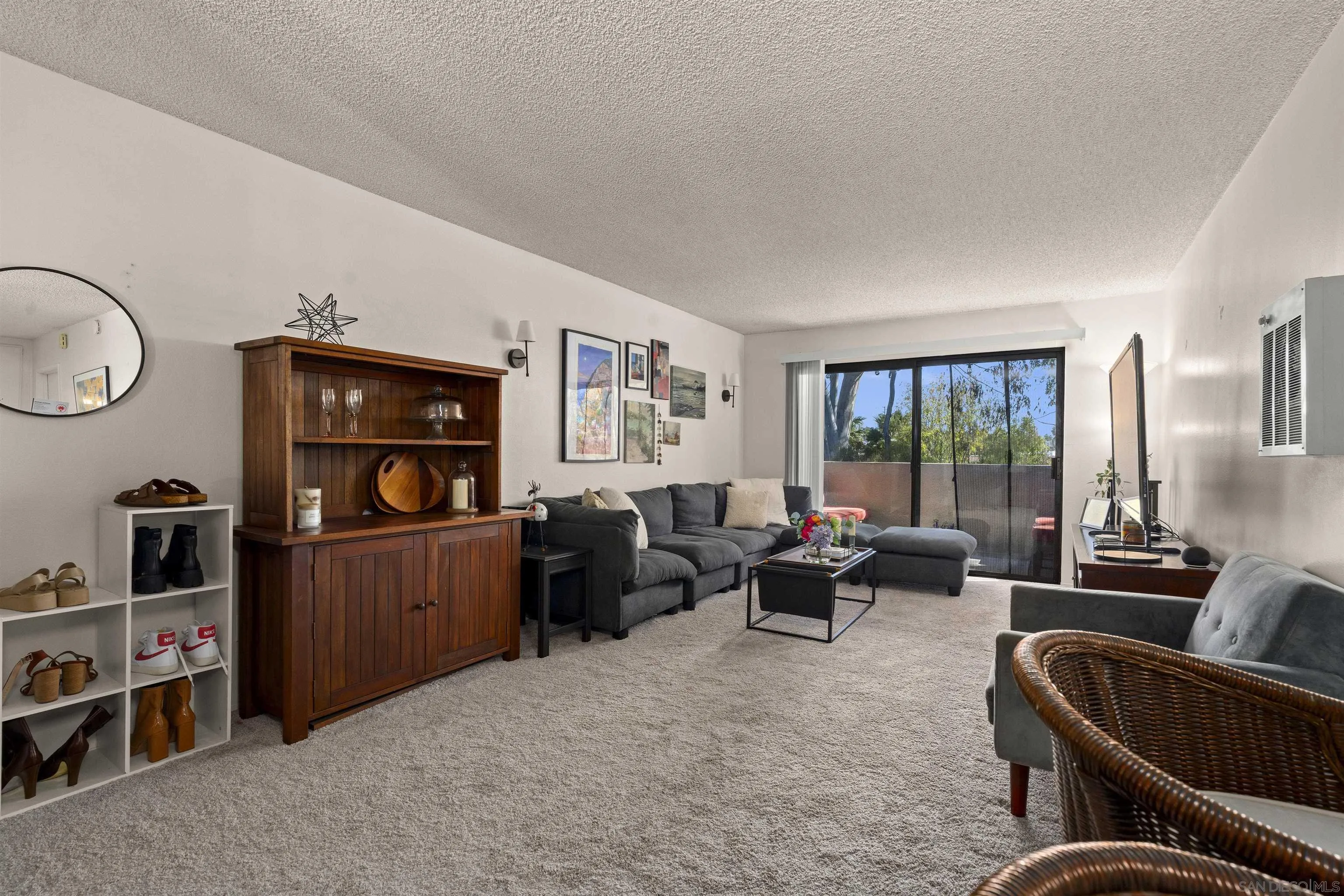 Photo #5: 260002184 Listing: Photo #5