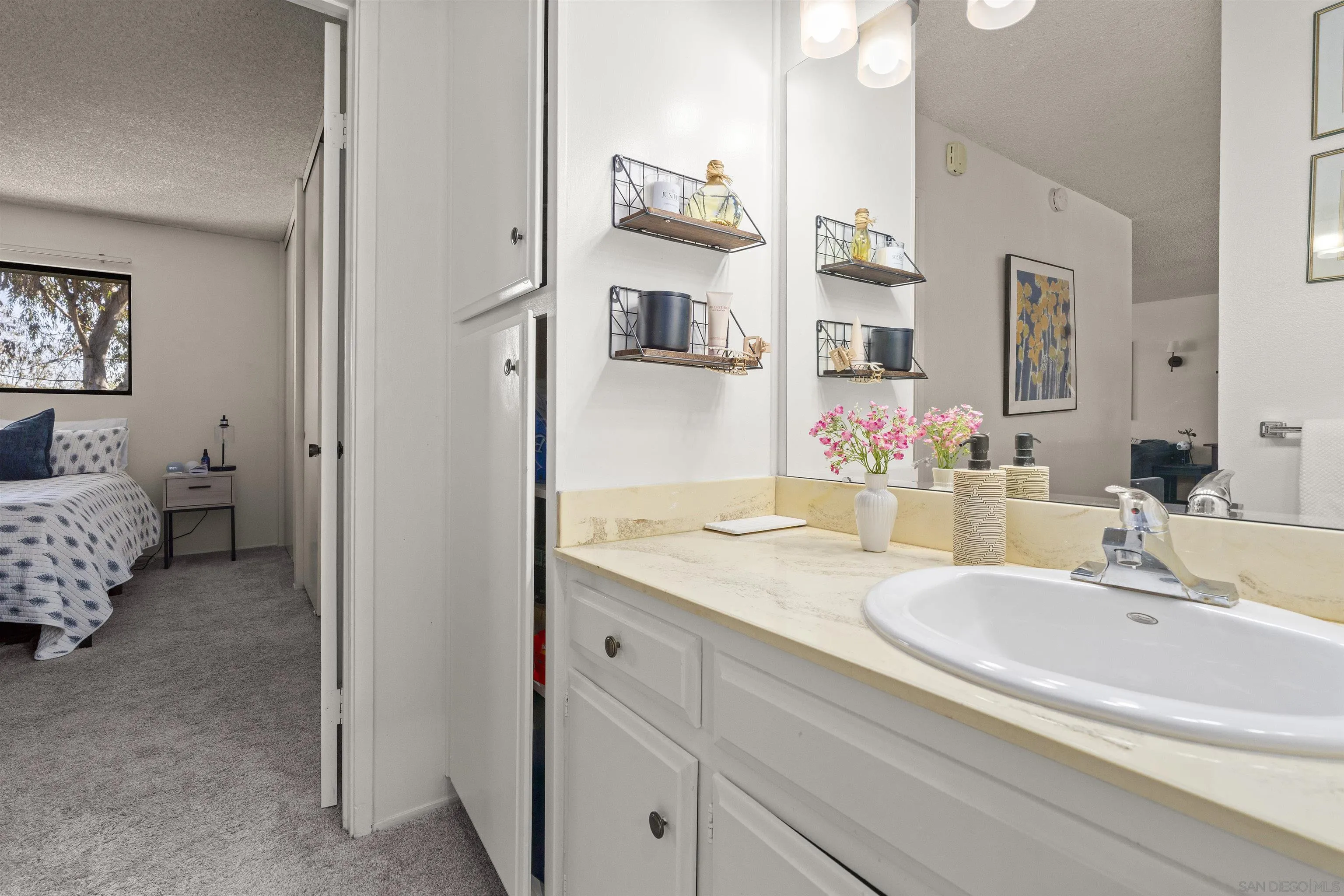 Photo #12: 260002184 Listing: Photo #12