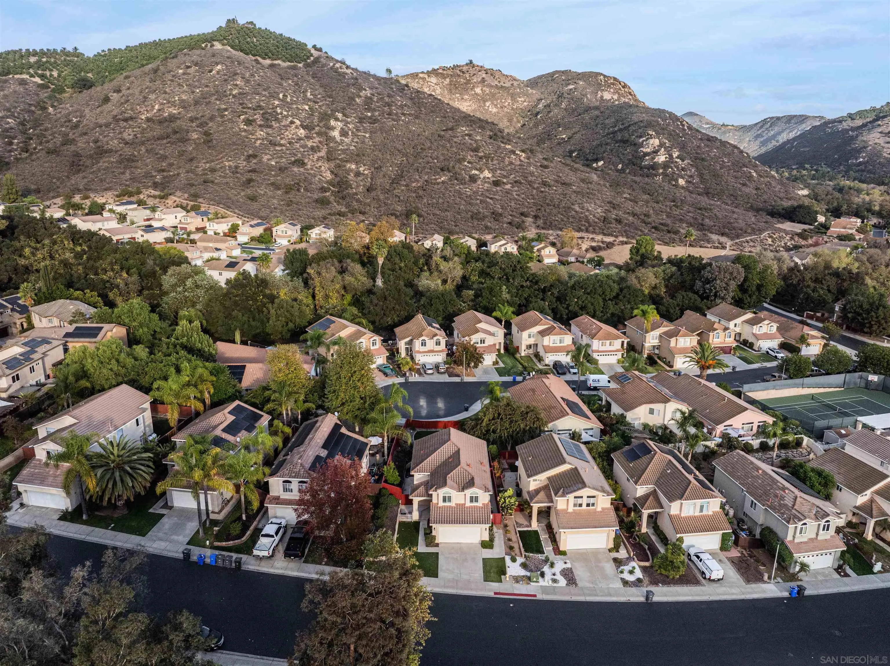 https://cdn.realtyfeed.com/cdn/127/260002187/25b5d6e5d80c1dbf42b11c716757ada7.webp