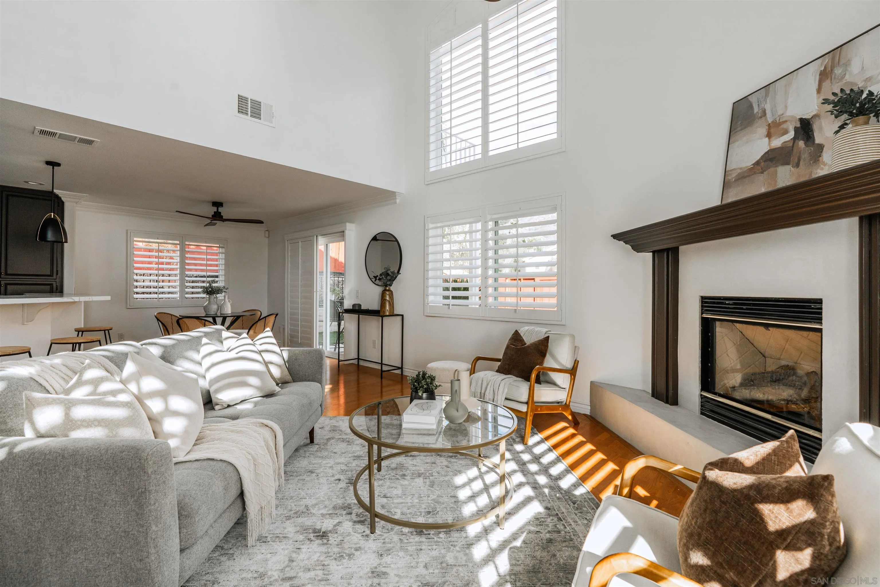 https://cdn.realtyfeed.com/cdn/127/260002187/57b85052241d41a5397589a3a3a9f552.webp