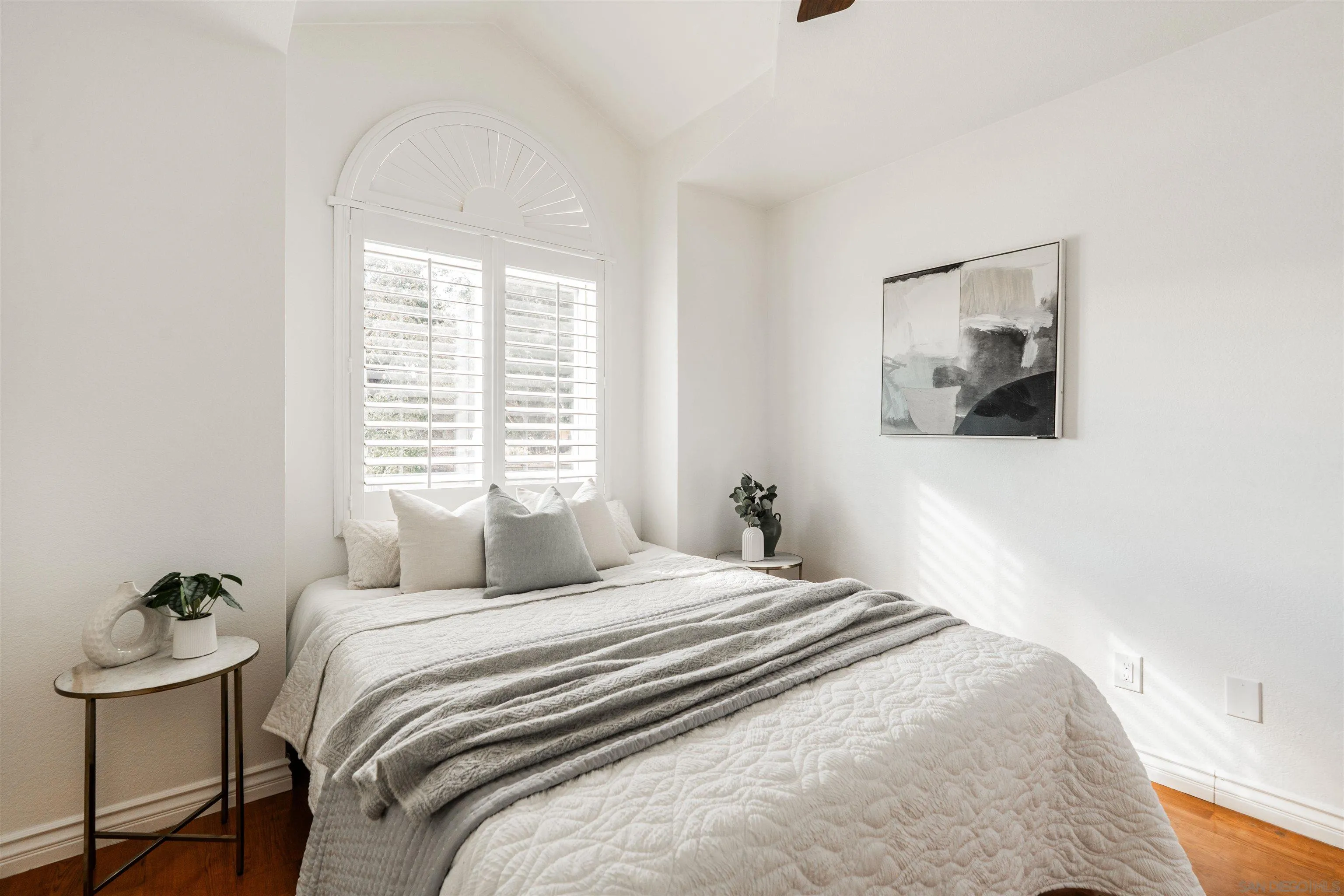 https://cdn.realtyfeed.com/cdn/127/260002187/5cd5bc40d43edc7335928157f60ad6d8.webp