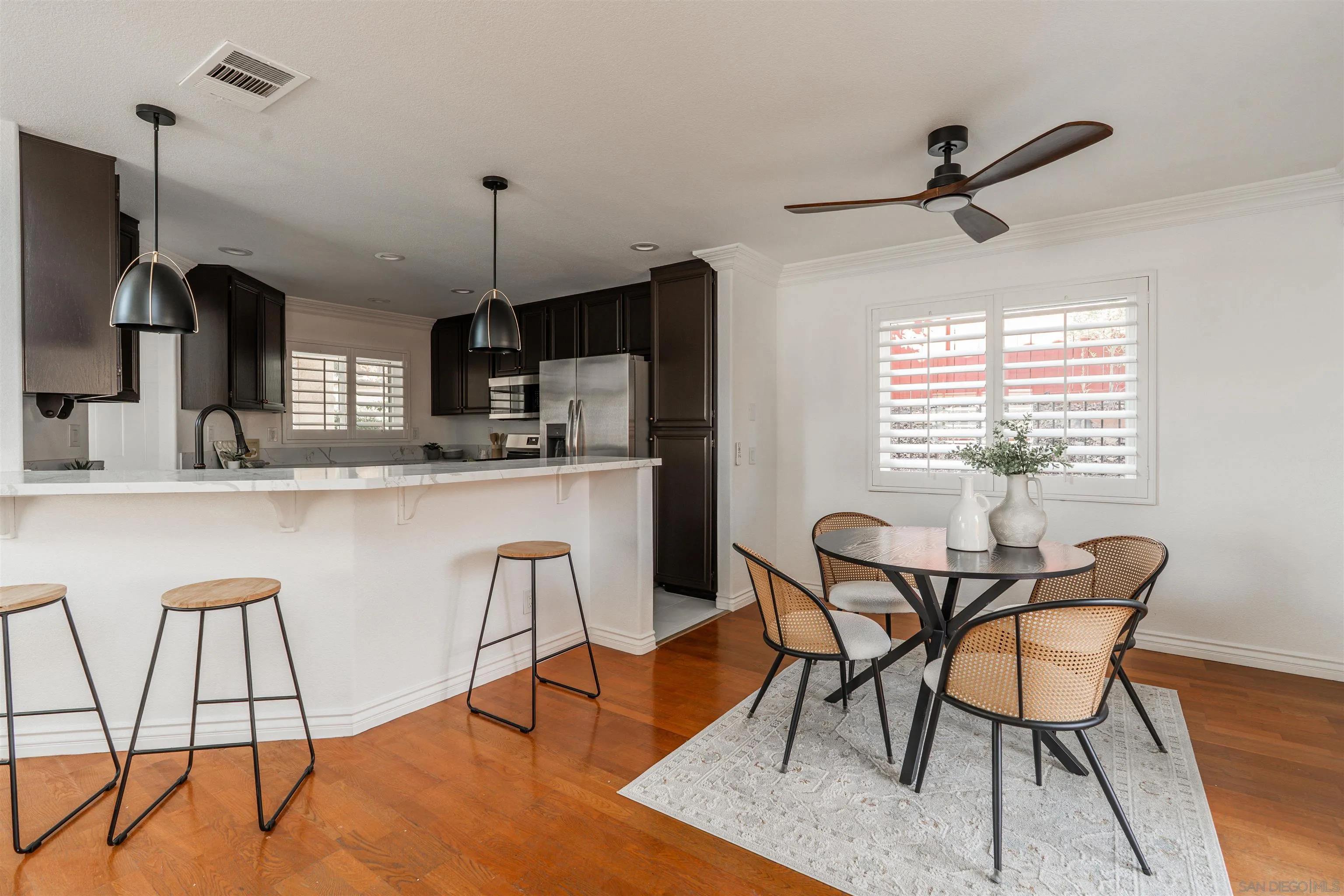 https://cdn.realtyfeed.com/cdn/127/260002187/b2da417a841466ac58dc1b370e576198.webp