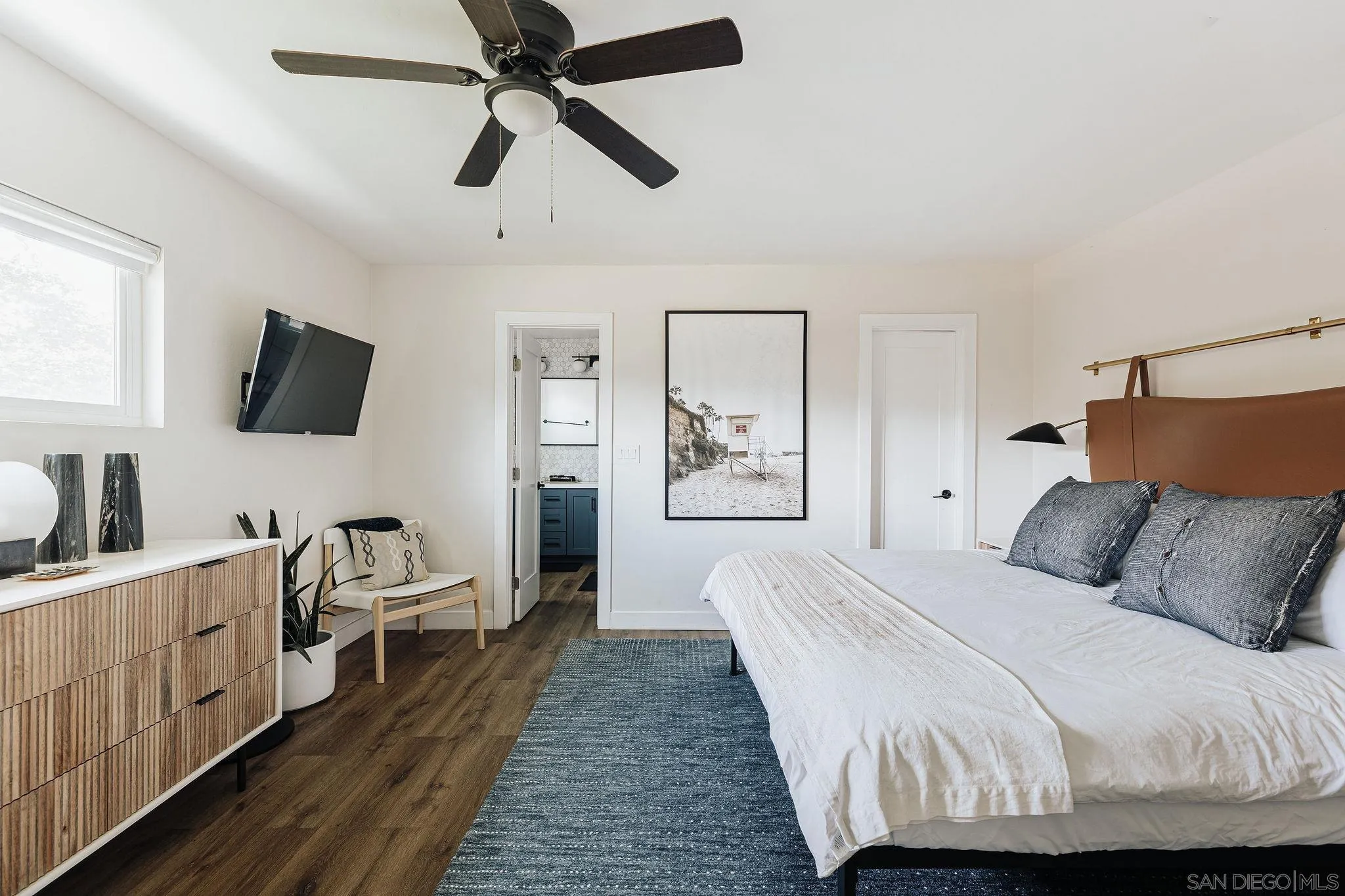 https://cdn.realtyfeed.com/cdn/127/260002188/5ee76391d1a7fcabbfb9dc5e914b6b39.webp