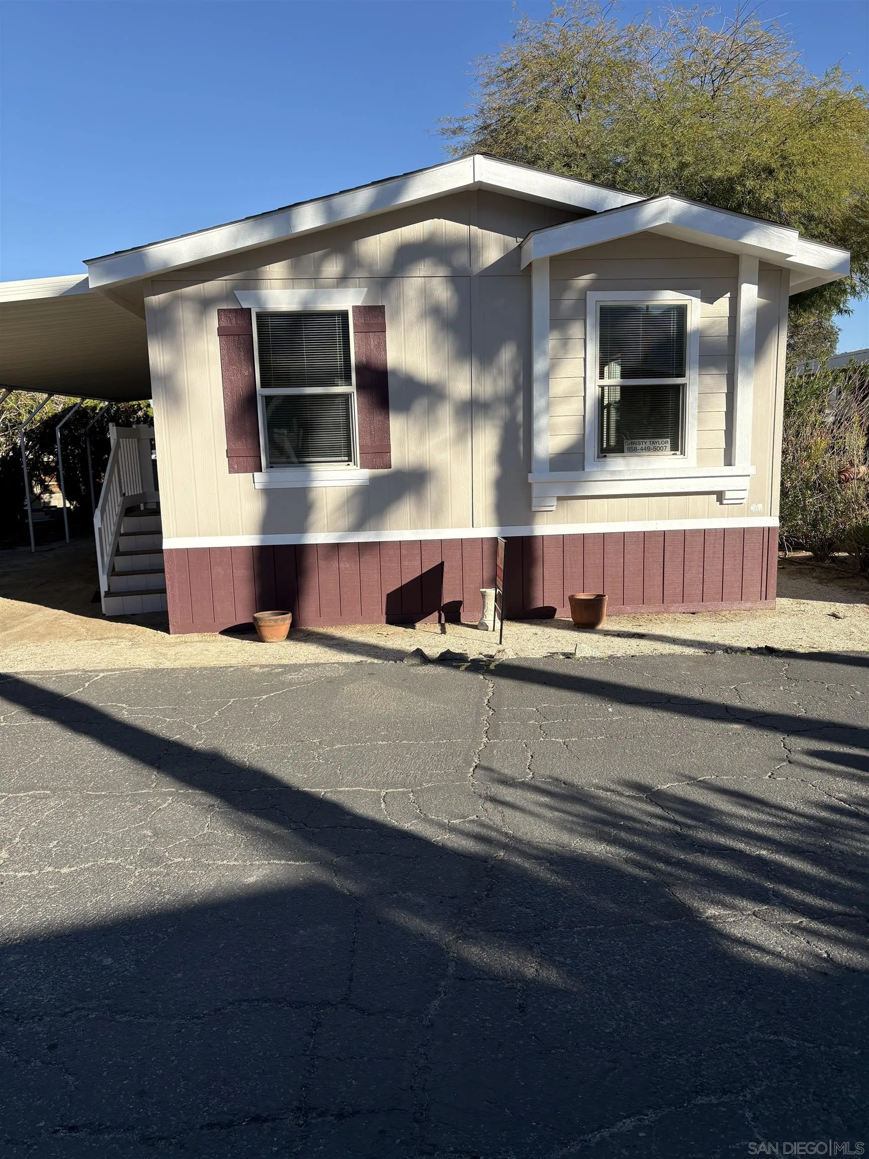Homes $300,000 or Under