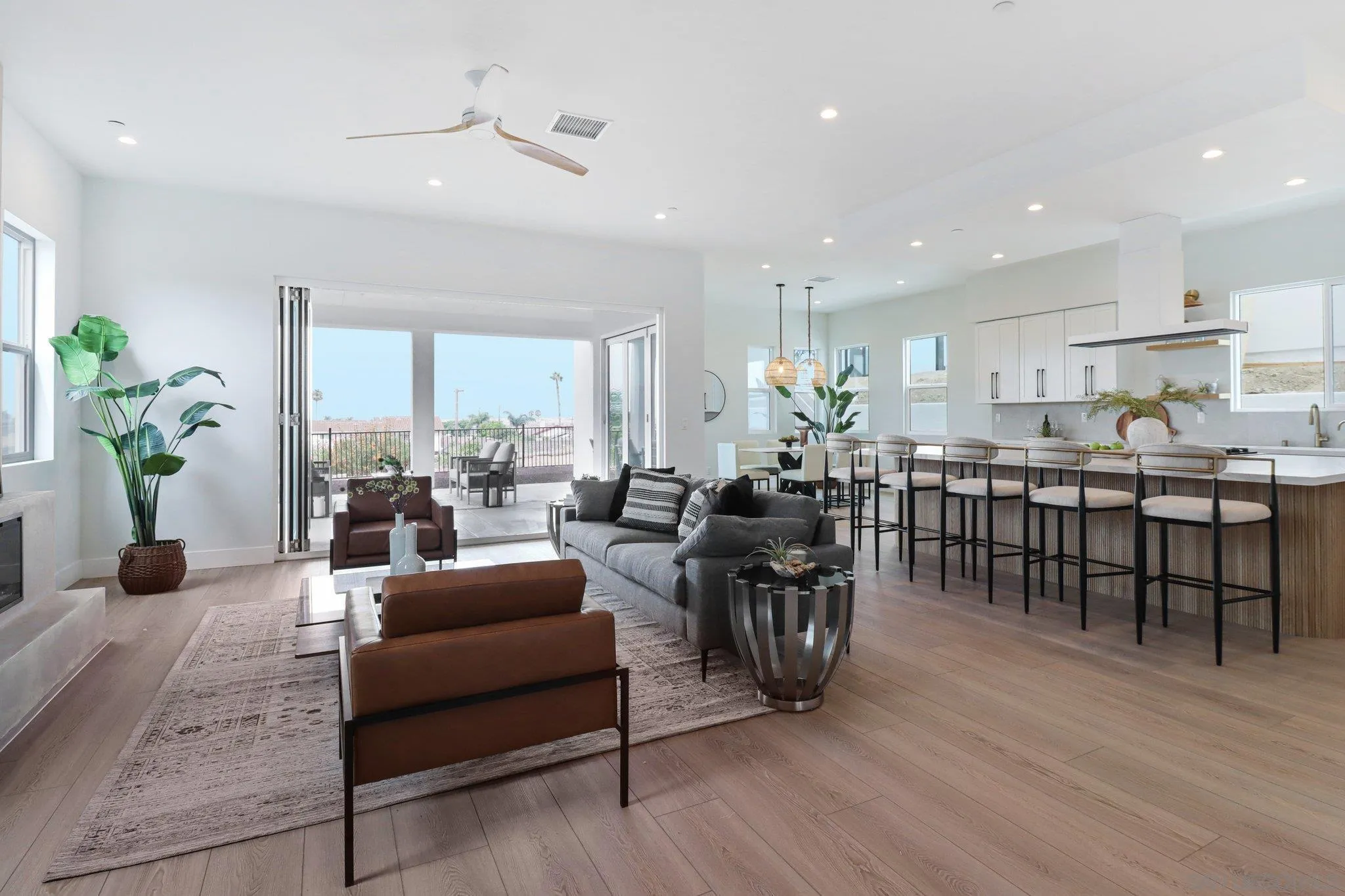 https://cdn.realtyfeed.com/cdn/127/260002192/0974794725340a30b289fa8422fa2722.webp