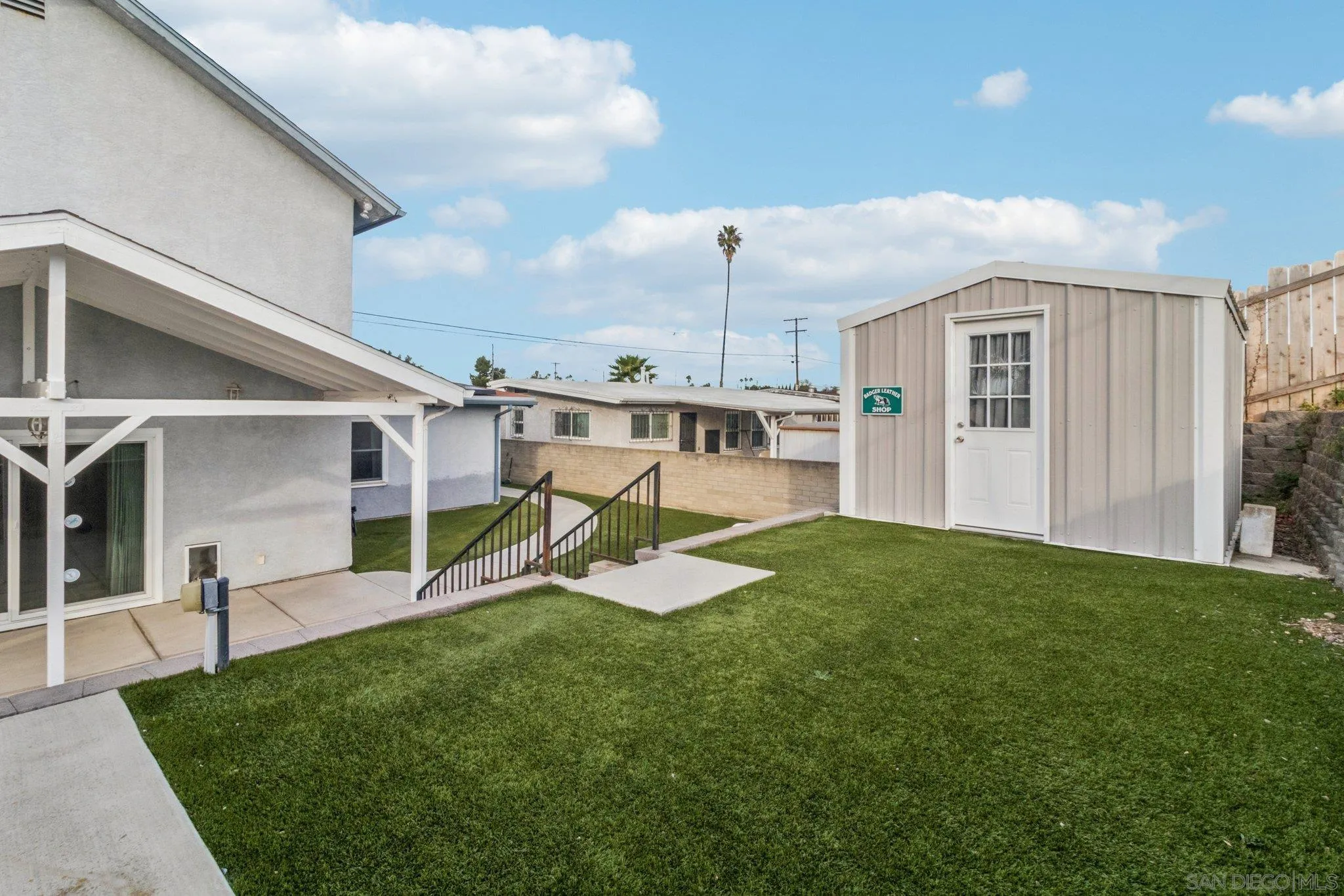 https://cdn.realtyfeed.com/cdn/127/260002195/1cb2b1454c8d27b5f1033a731c204a69.webp
