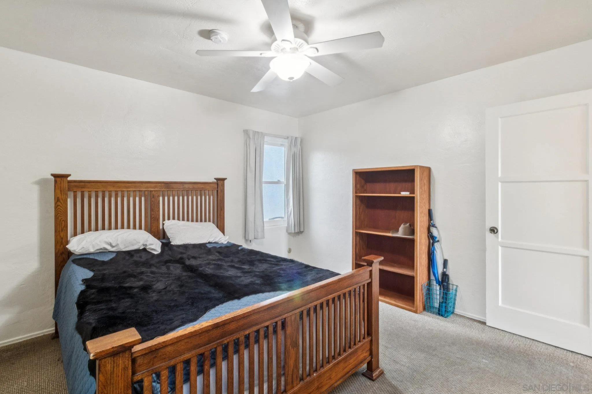 https://cdn.realtyfeed.com/cdn/127/260002195/86b11d3daabbe78090e2082d6f838c72.webp