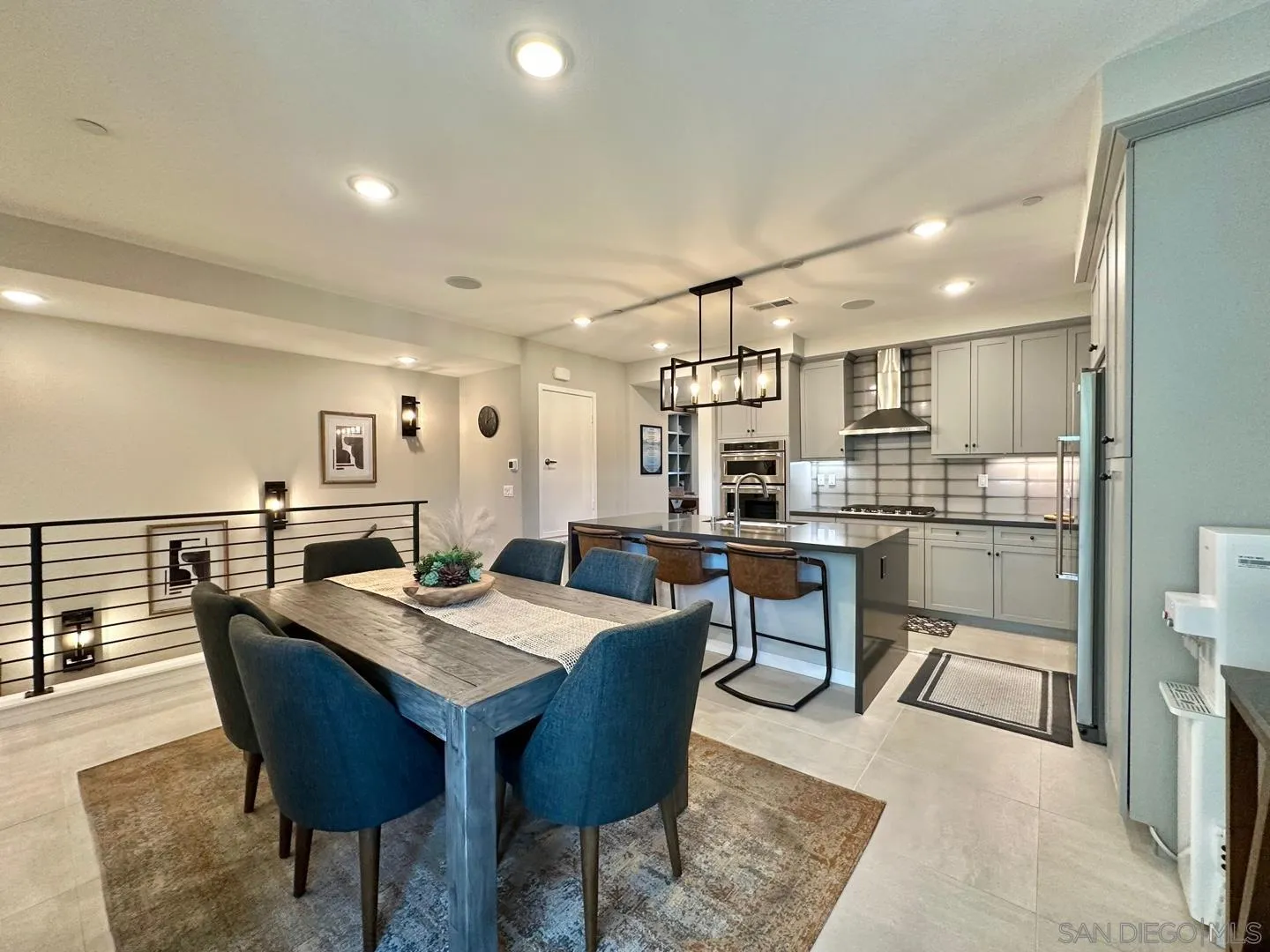 Photo #4: 260002196 Listing: Photo #4