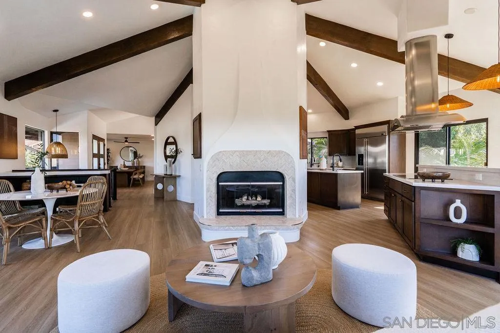 https://cdn.realtyfeed.com/cdn/127/260002200/47649080224920b4fd2c65d1595bd710.webp