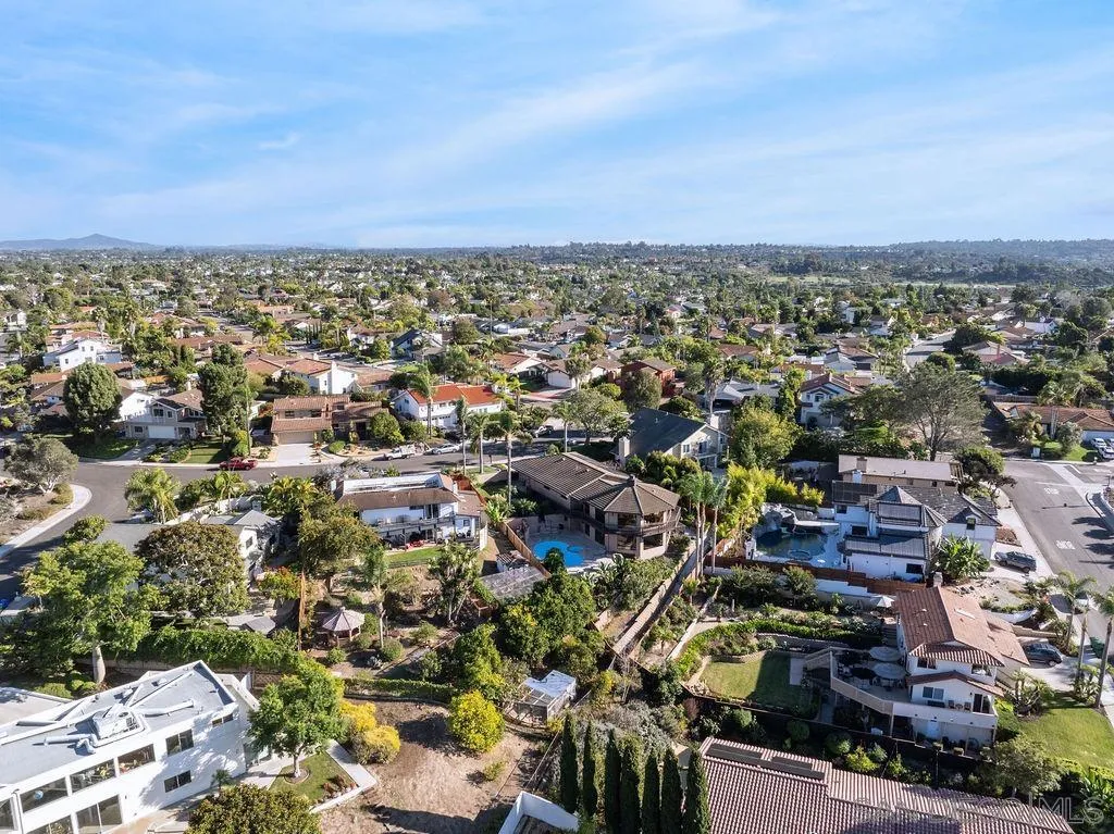 https://cdn.realtyfeed.com/cdn/127/260002200/d89d3f619e4156b05677458baf7cb817.webp
