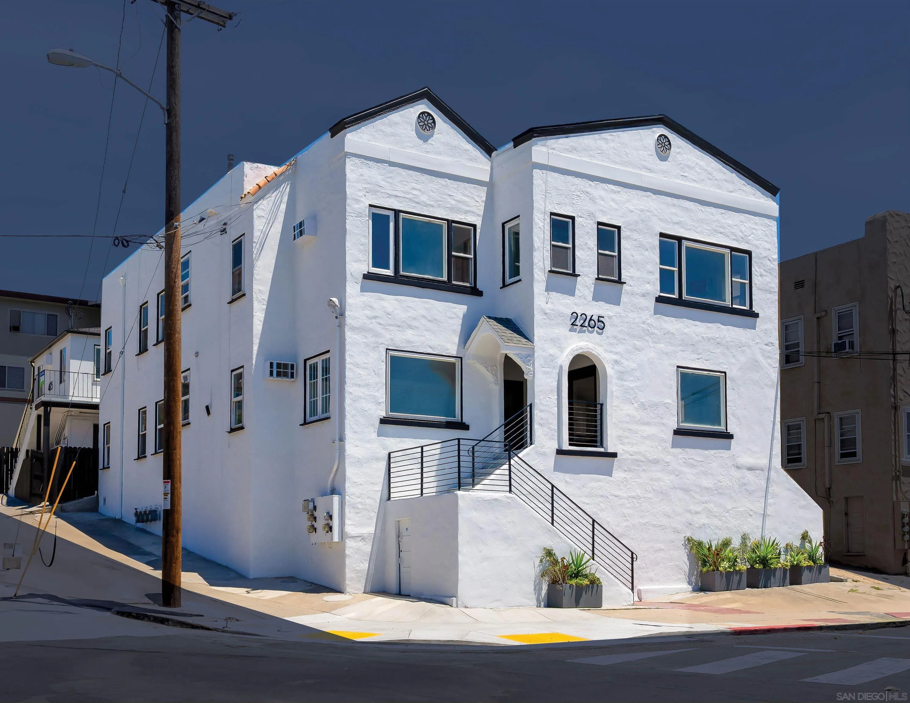 6181 Montezuma Rd, San Diego, CA, 92115