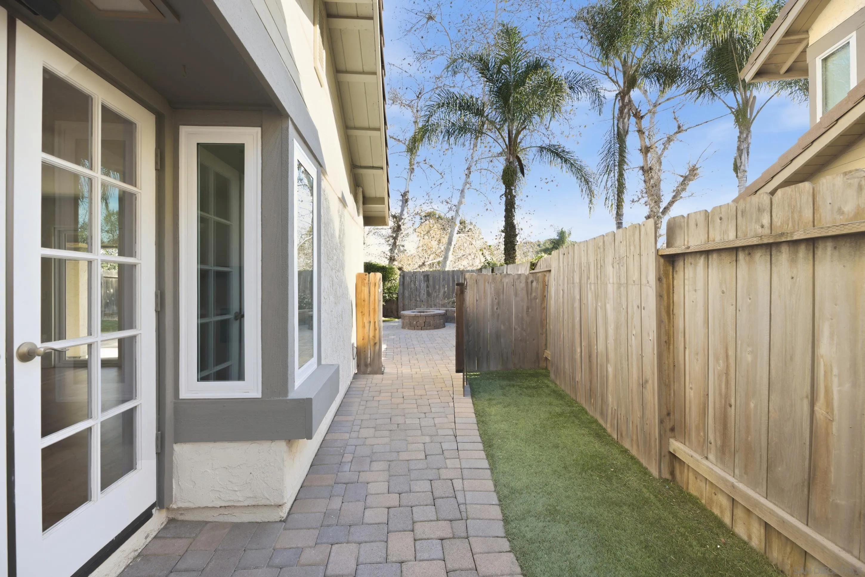 Photo #4: 260002204 Listing: Photo #4