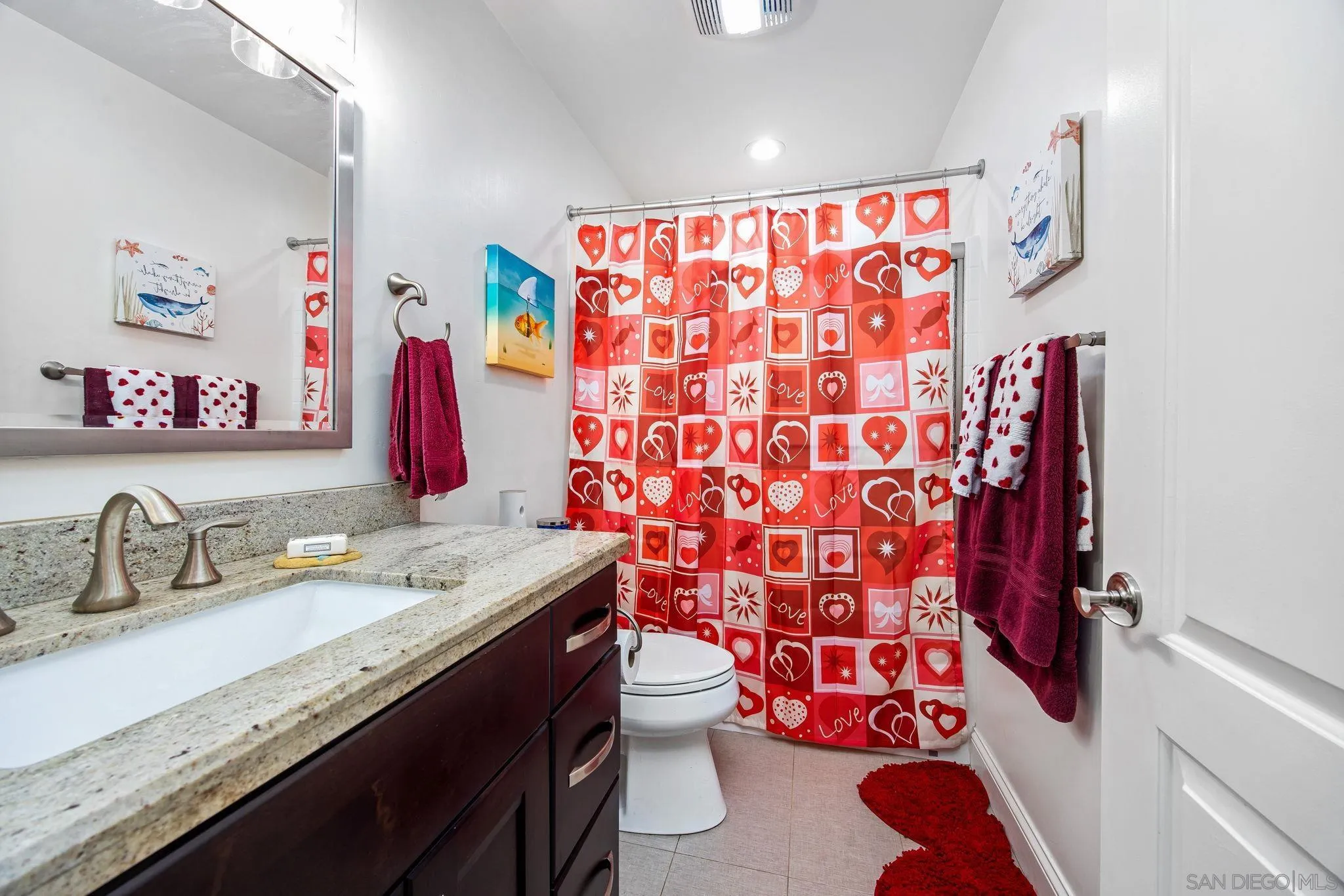https://cdn.realtyfeed.com/cdn/127/260002205/051e750eaf2049343a70c641eae977f6.webp