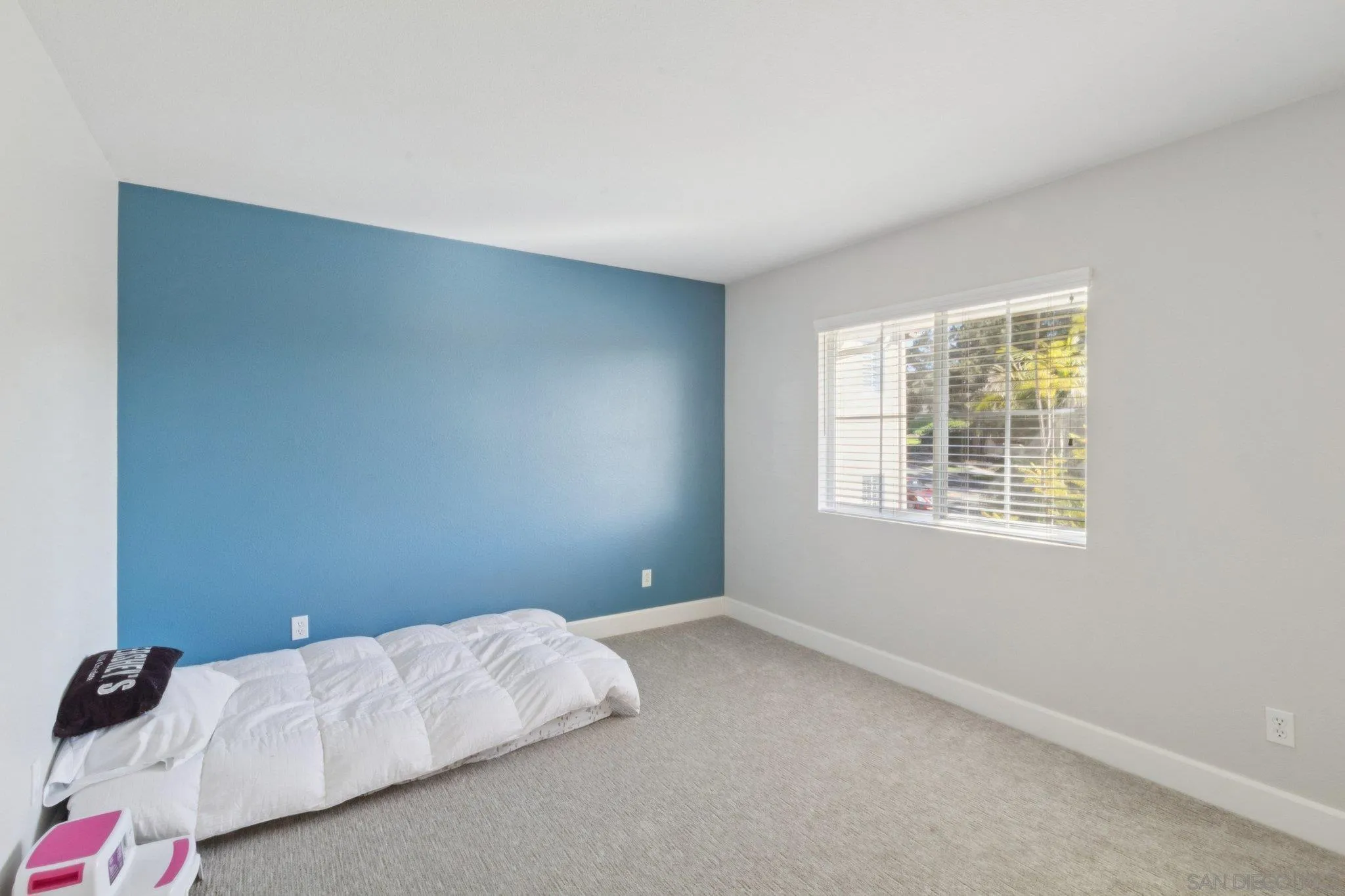 https://cdn.realtyfeed.com/cdn/127/260002208/3826e27a804ca3e286340675e21994c5.webp