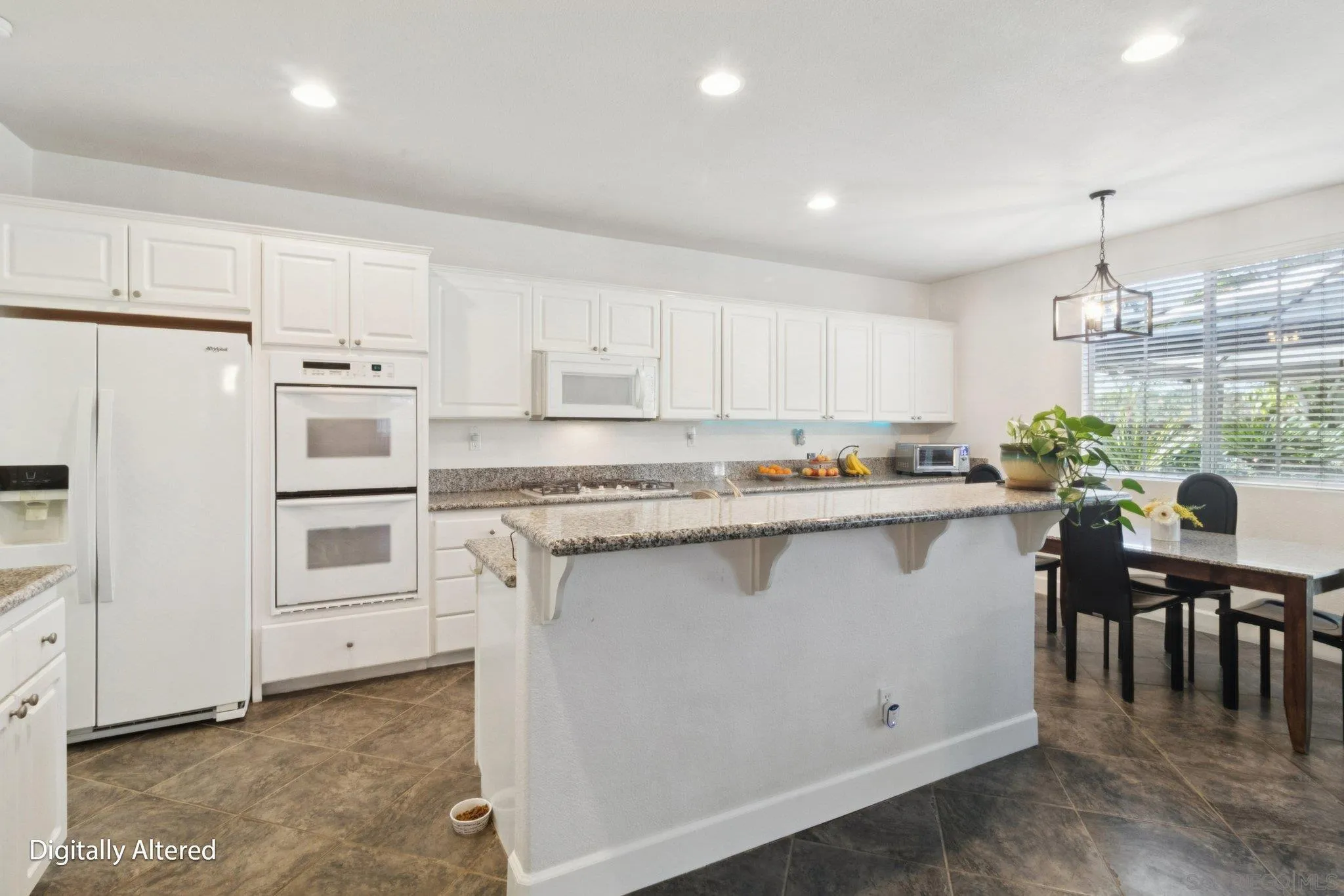 https://cdn.realtyfeed.com/cdn/127/260002208/b1aac936a1606abe855566b72d5132b8.webp