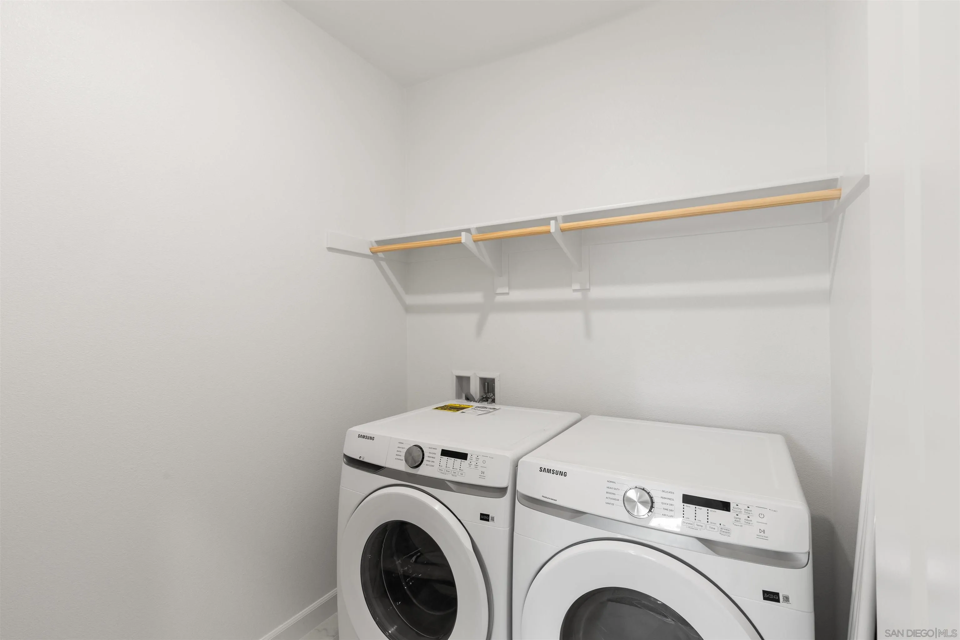 Photo #17: 260002210 Listing: Photo #17