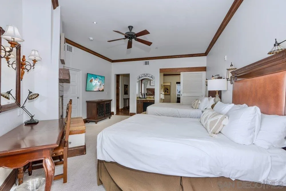 Photo #8: 260002211 Listing: Photo #8