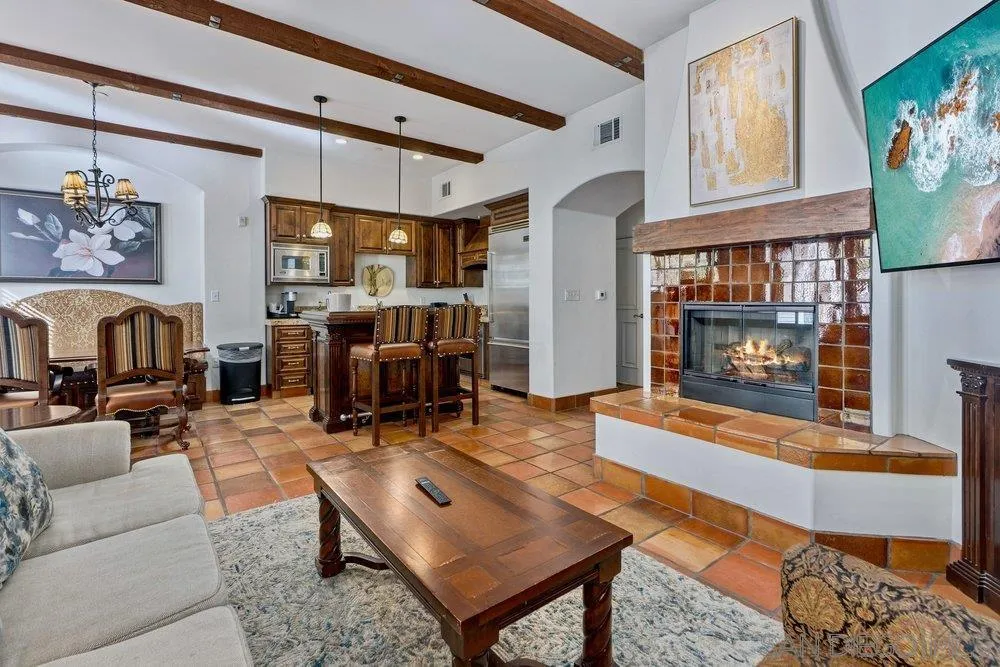 Photo #3: 260002211 Listing: Photo #3